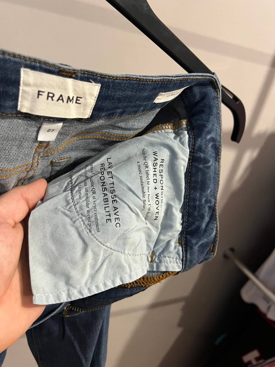 Frame $299 FRAME LE MINI ICON BOOT JEANS WOMENS SIZE 27 BLUE MID Size US 27 - 11 Thumbnail