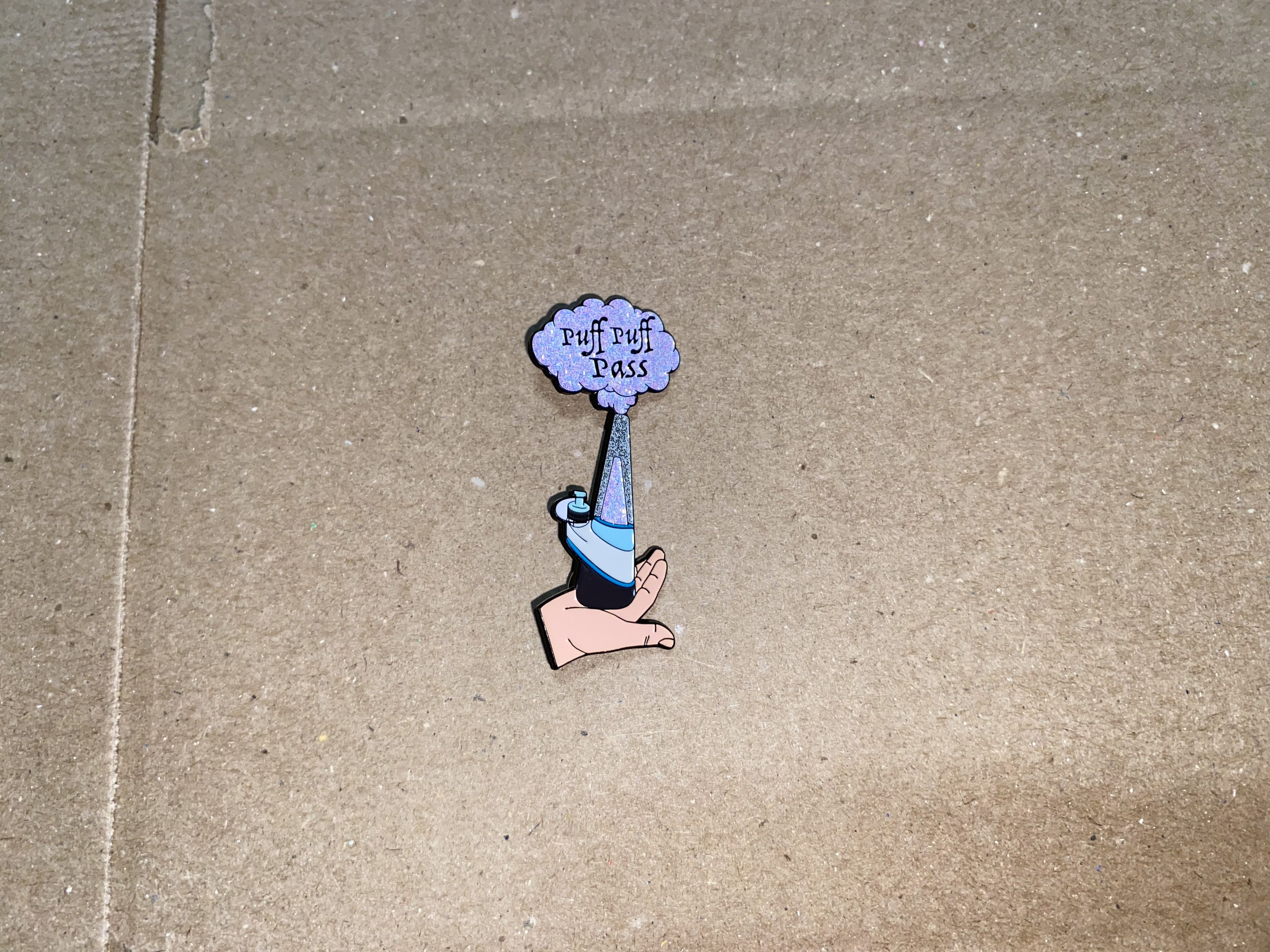 Other Novelty Smoking Enamel Lapel Pin Puff Puff Pass joint bong ! Size ONE SIZE - 1 Thumbnail