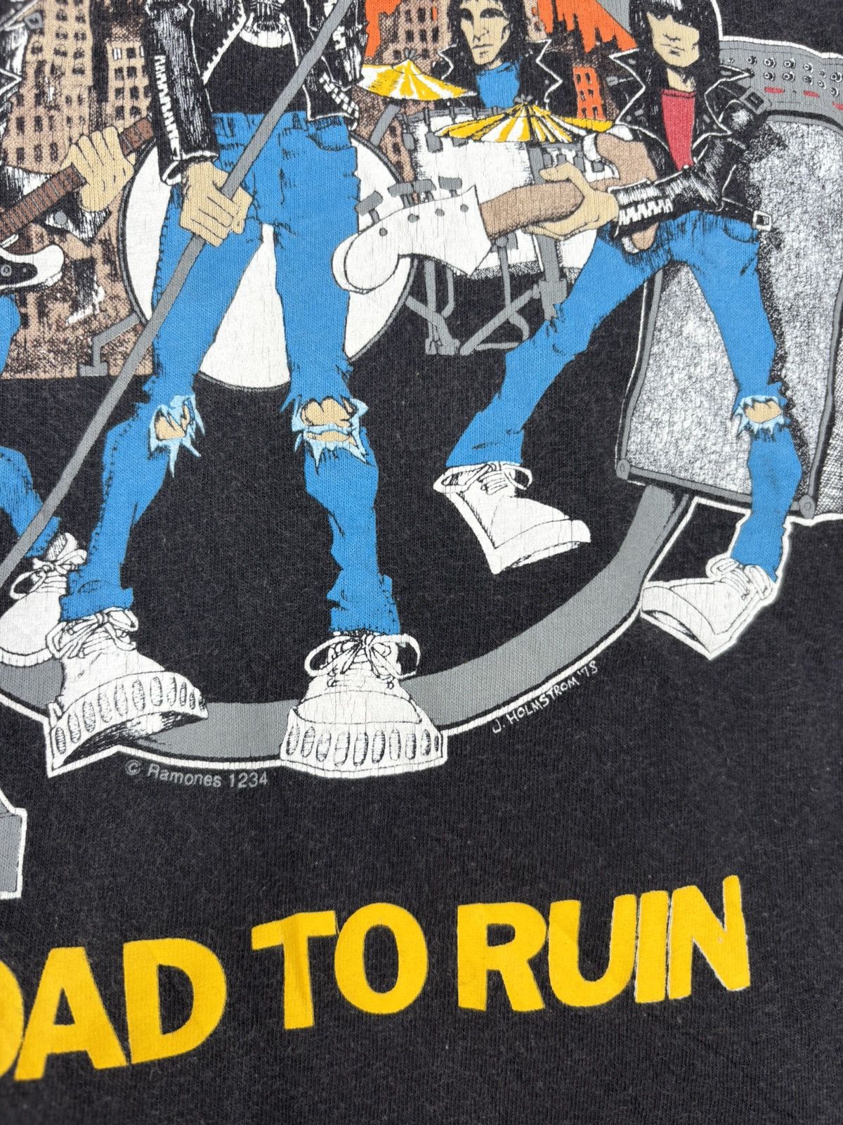 Band Tees Vintage Ramones Road To Ruin Tshirt Size US S / EU 44-46 / 1 - 3 Thumbnail