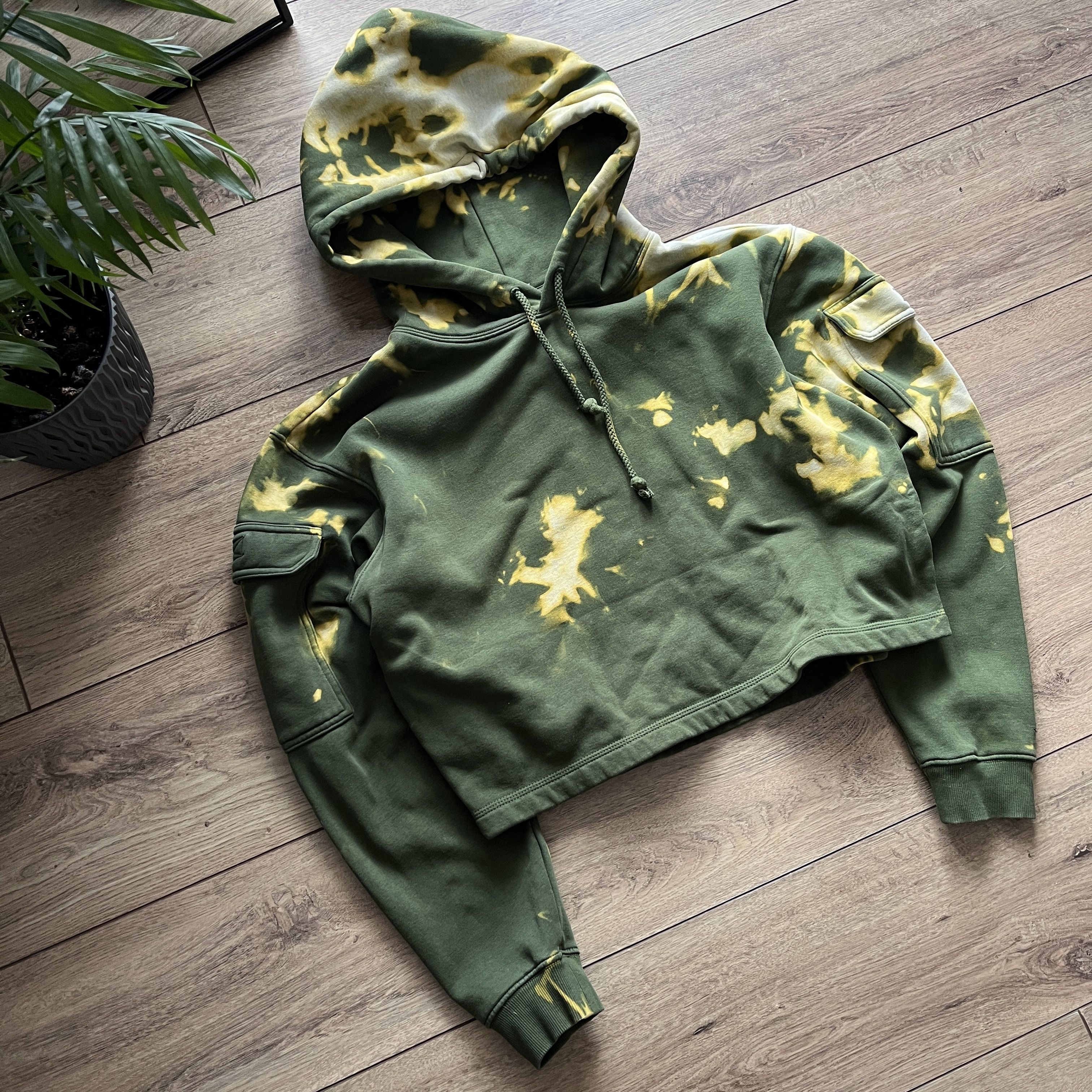 Weekday Weekdey cropped hoodie Weekday Custom Size S / US 4 / IT 40 - 2 Thumbnail
