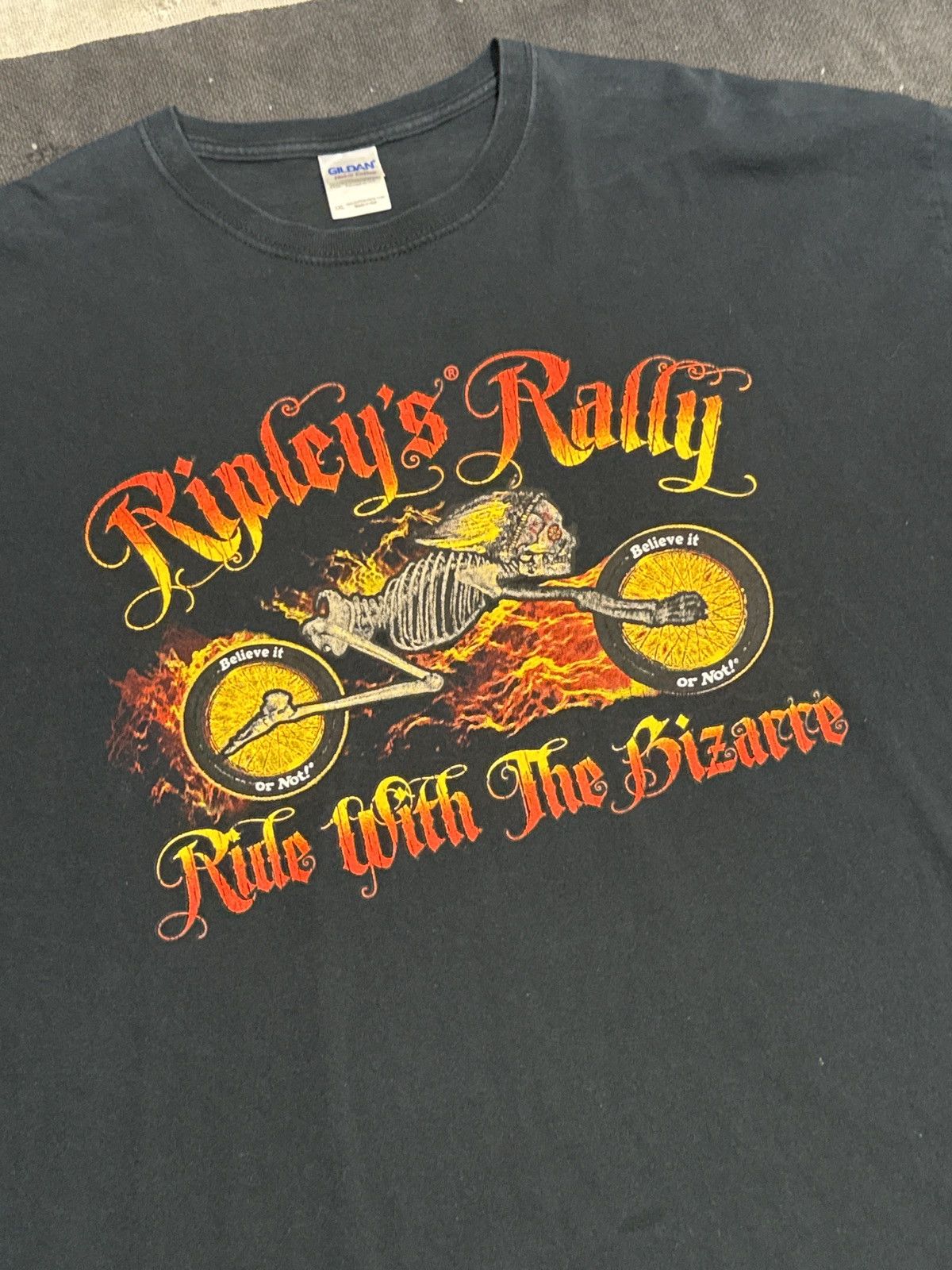 Vintage Skull Motorcycle Vintage Y2K “Rule With The Bizzare” T-Shirt Size US XXL / EU 58 / 5 - 2 Thumbnail