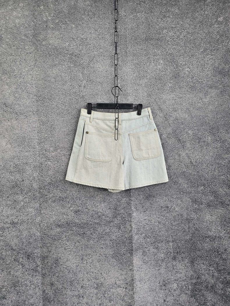 Chanel Chanel Denim shorts Size 25" / US 0 / IT 36 - 2 Thumbnail