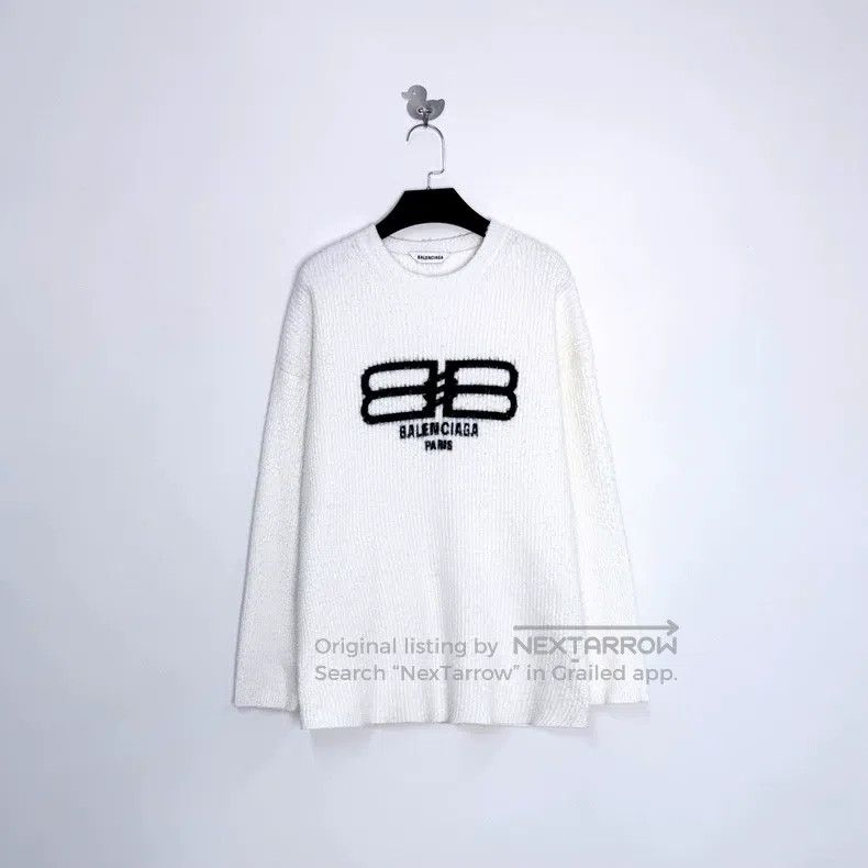 Balenciaga Balenciaga White Flower Button Letter Logo Knit Top Size US XS / EU 42 / 0 - 1 Thumbnail