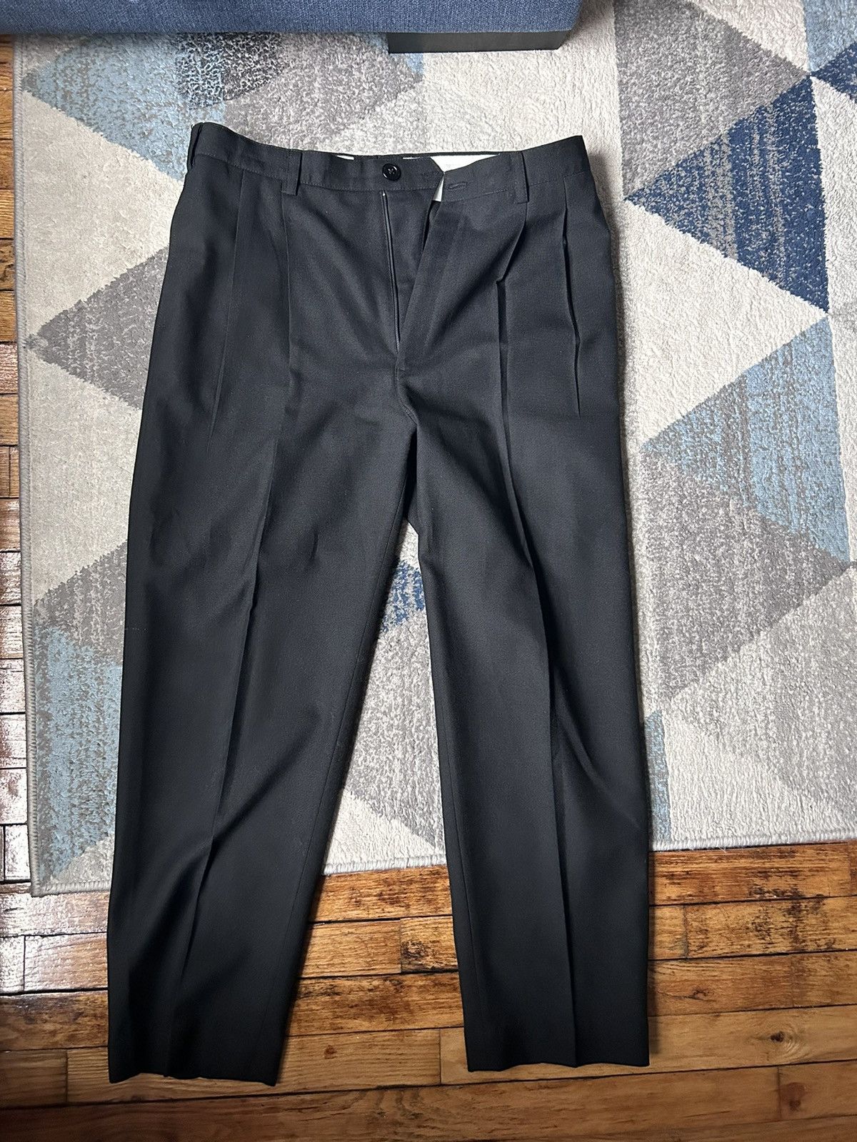 Vintage Black Pleated Wool Trousers Size US 32 / EU 48 - 1 Thumbnail