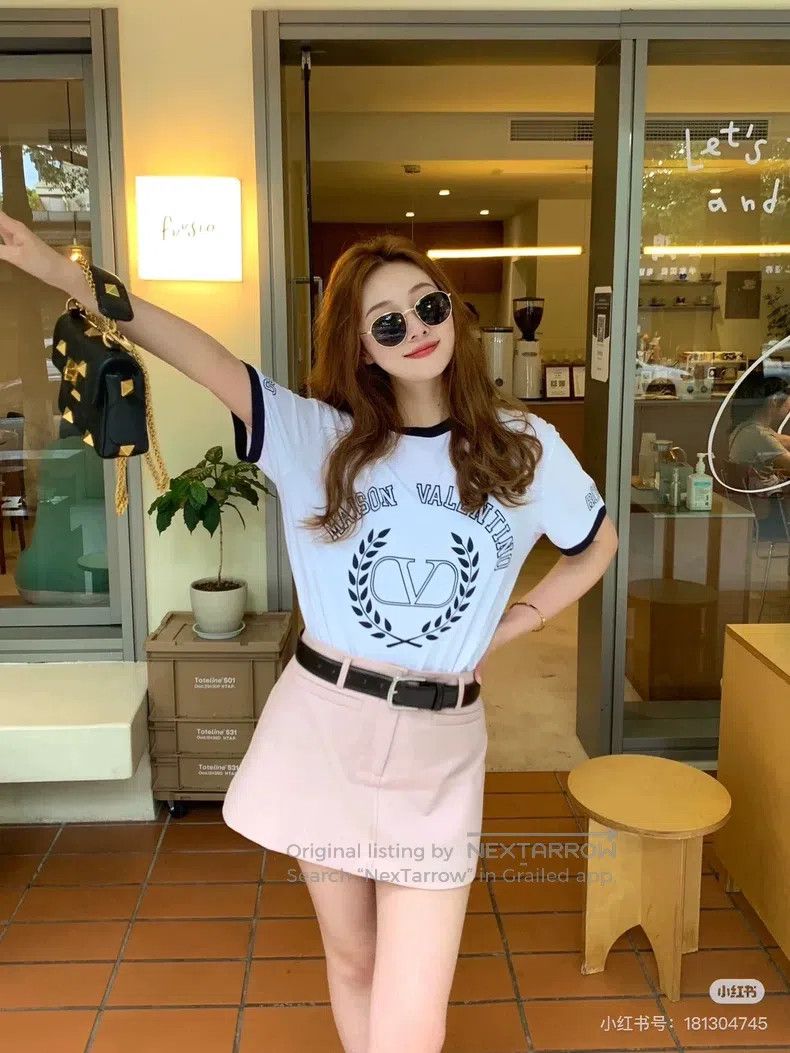 Valentino Valentino Short sleeves with monogram print Size L / US 10 / IT 46 - 7 Thumbnail