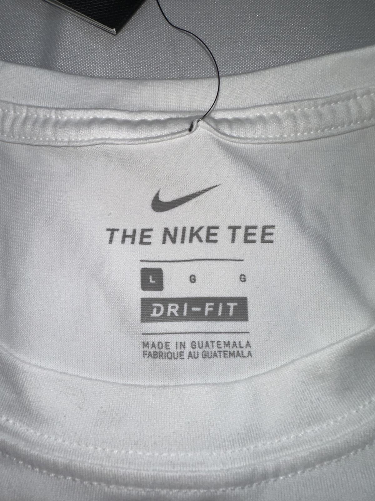 Nike Nike Men's Athletic Light Dri-Fit Legend Short-Sleeve Shirt Size US L / EU 52-54 / 3 - 3 Thumbnail
