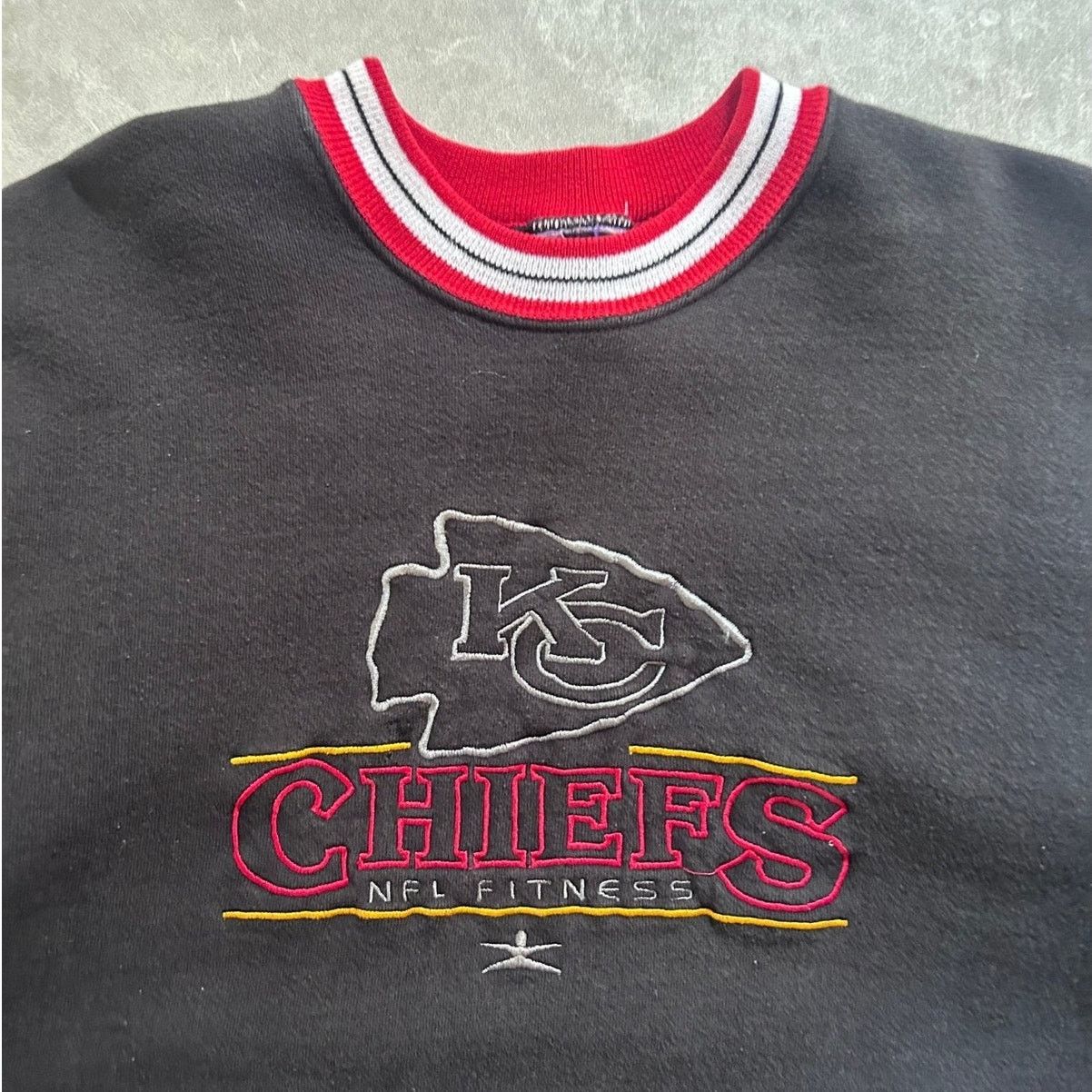 The Game 90s Vintage Kansas City Chiefs Black Embroidered Crewneck L Size US L / EU 52-54 / 3 - 3 Thumbnail