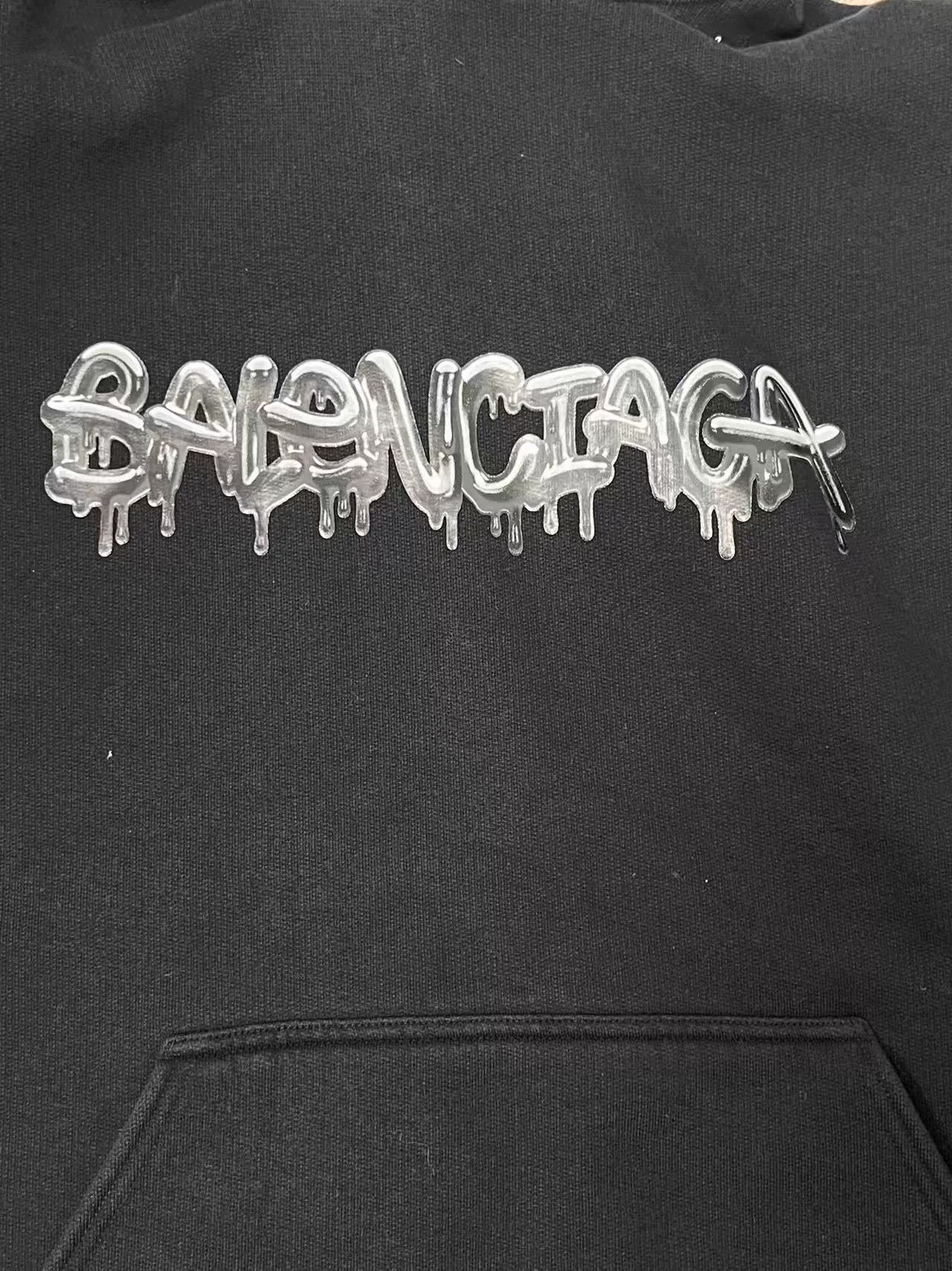 Balenciaga balenciaga black oversized hooded sweatshirt Size US L / EU 52-54 / 3 - 3 Thumbnail
