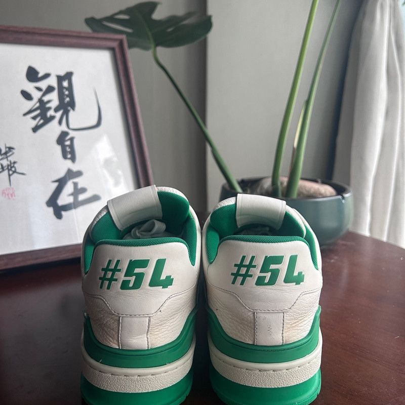 Louis Vuitton Louis Vuitton Green Leather Low-Top Trainers - Size US 8.5 / EU 41-42 - 3 Thumbnail