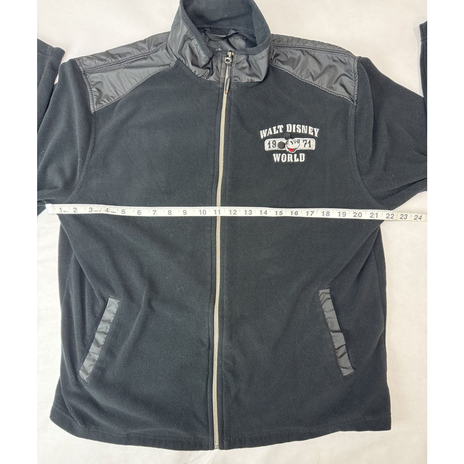 Disney Walt Disney World 1971 Fleece Jacket Embroidered Black Large Size L / US 10 / IT 46 - 2 Thumbnail
