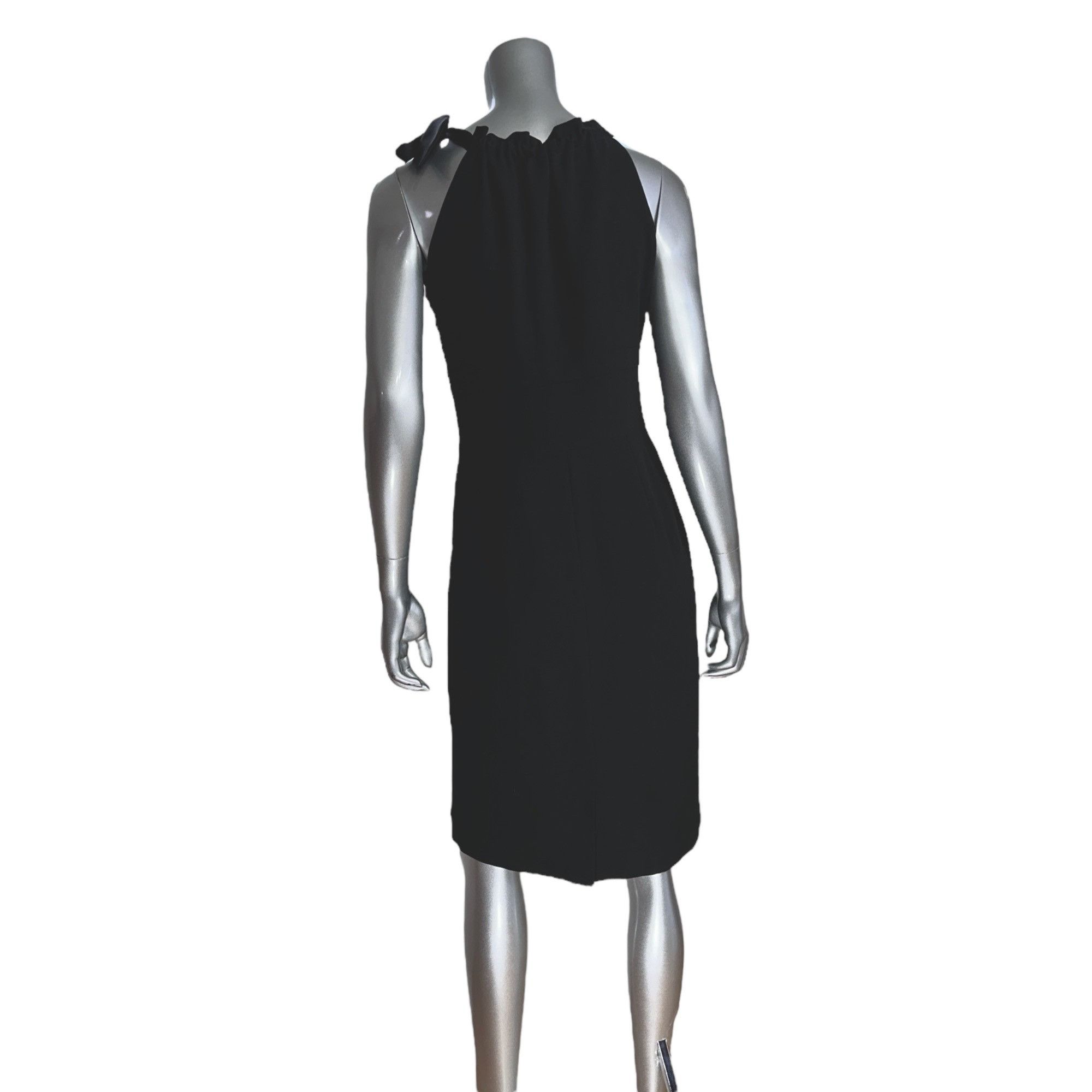 Ann Taylor Ann Taylor Chic Black Halter Knee-Length Dress With Bow Deta Size S / US 4 / IT 40 - 4 Thumbnail