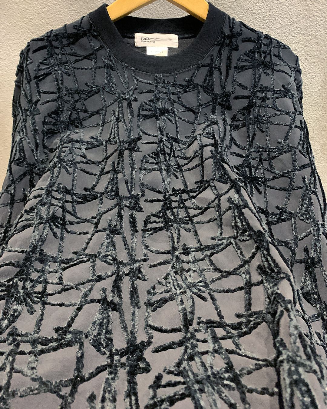 Toga Toga Archives "SAMPLE" Textured Loop Knit Sweatshirt Size US XL / EU 56 / 4 - 8 Thumbnail