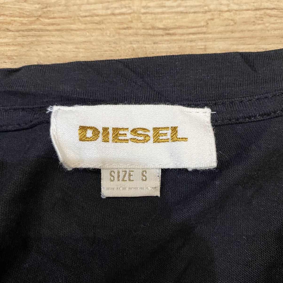 Diesel 2000s Y2k Diesel Earphone Long Sleeve T-Shirt Size US S / EU 44-46 / 1 - 8 Thumbnail