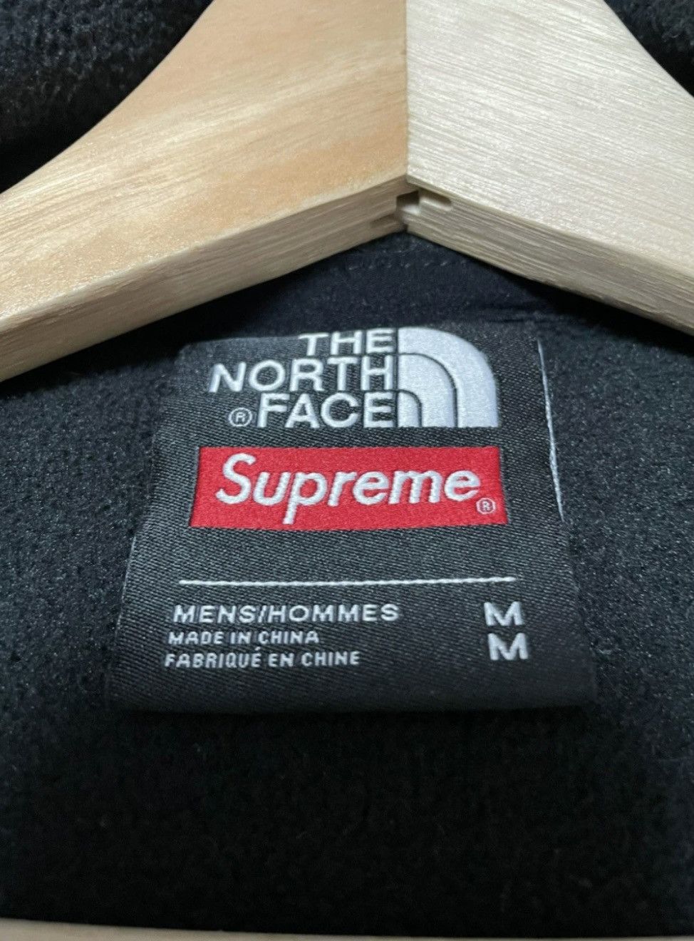 Supreme × The North Face Supreme tnf north trans Antarctica expedition fleece Jacket Size US M / EU 48-50 / 2 - 5 Thumbnail