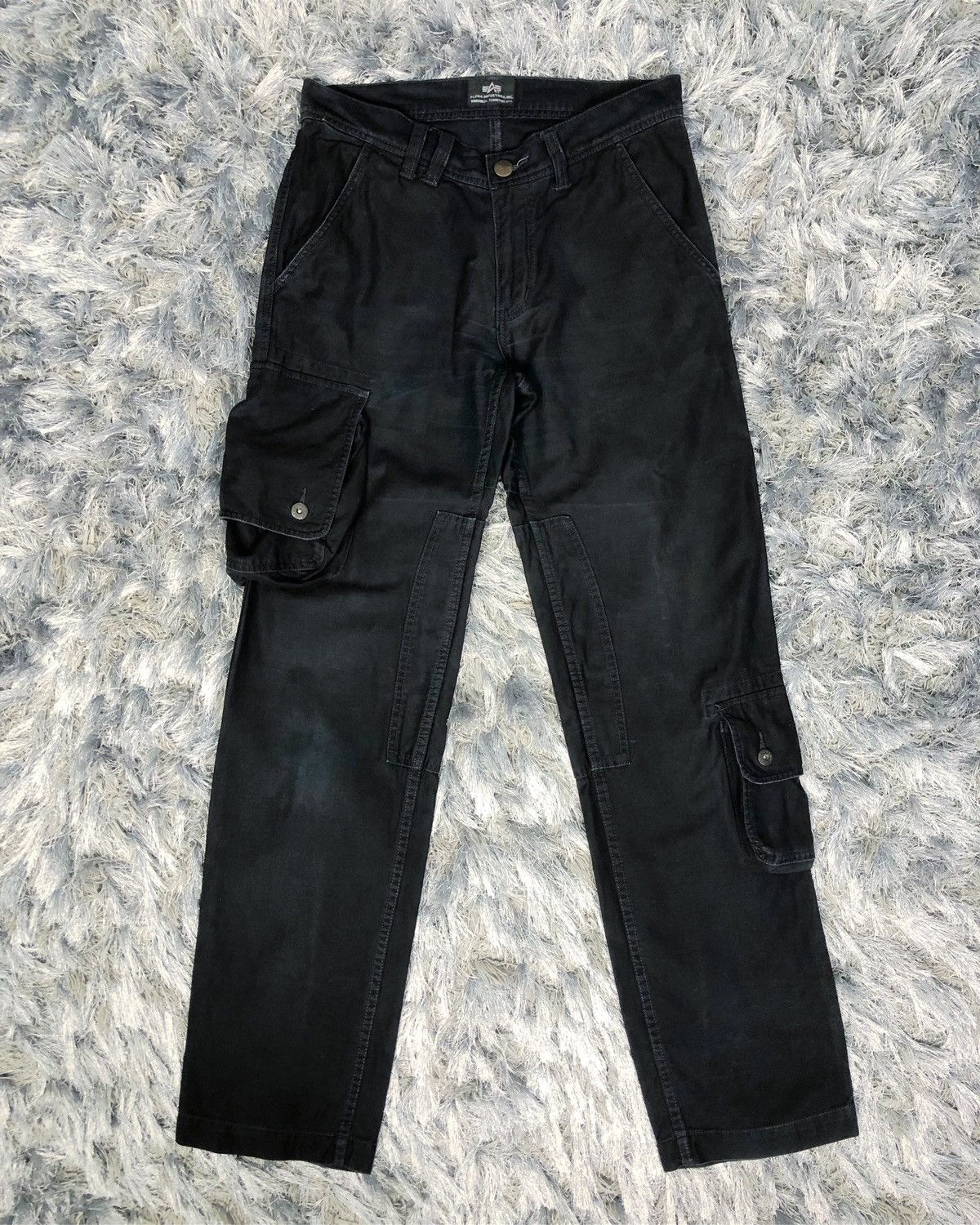 image of Alpha Industries Cargo Utility Pants in Black, Men's (Size 31)