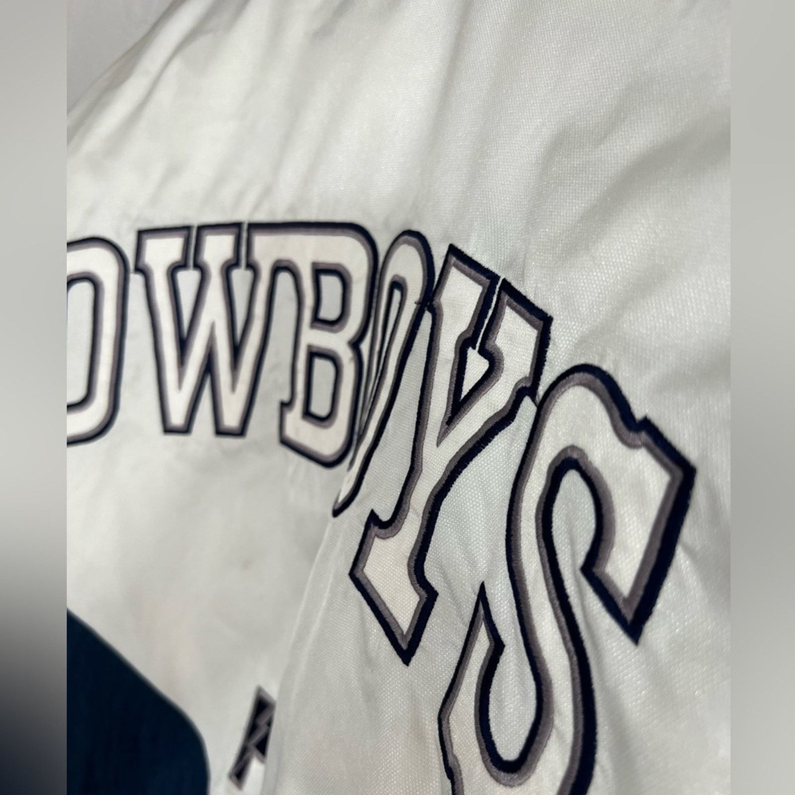 Pro Player Vintage 90s NFL Pro Player Dallas Cowboys Puffer Jacket MENS Size US S / EU 44-46 / 1 - 10 Thumbnail