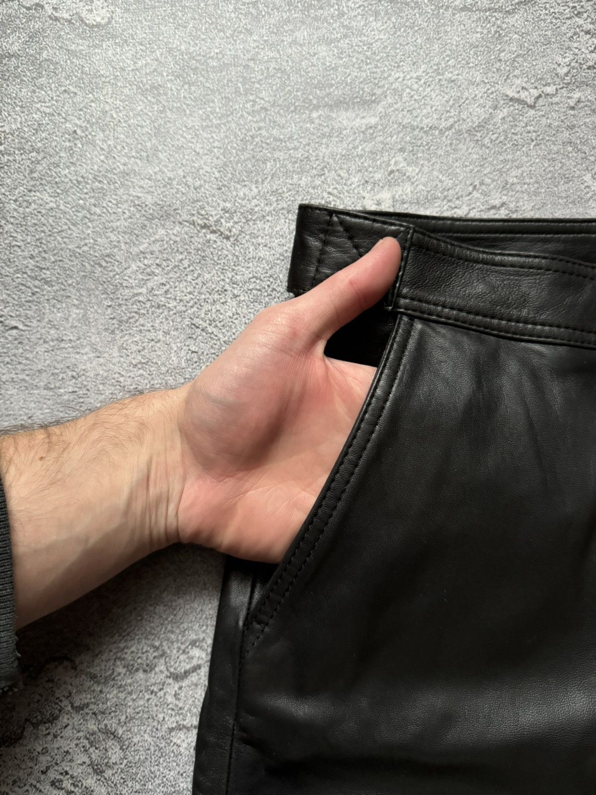 Designer × Max Mara × Weekend Max Mara Weekend Max Mara USA6/FB38/GB8 leather pant trouser chino Size 28" / US 6 / IT 42 - 4 Thumbnail