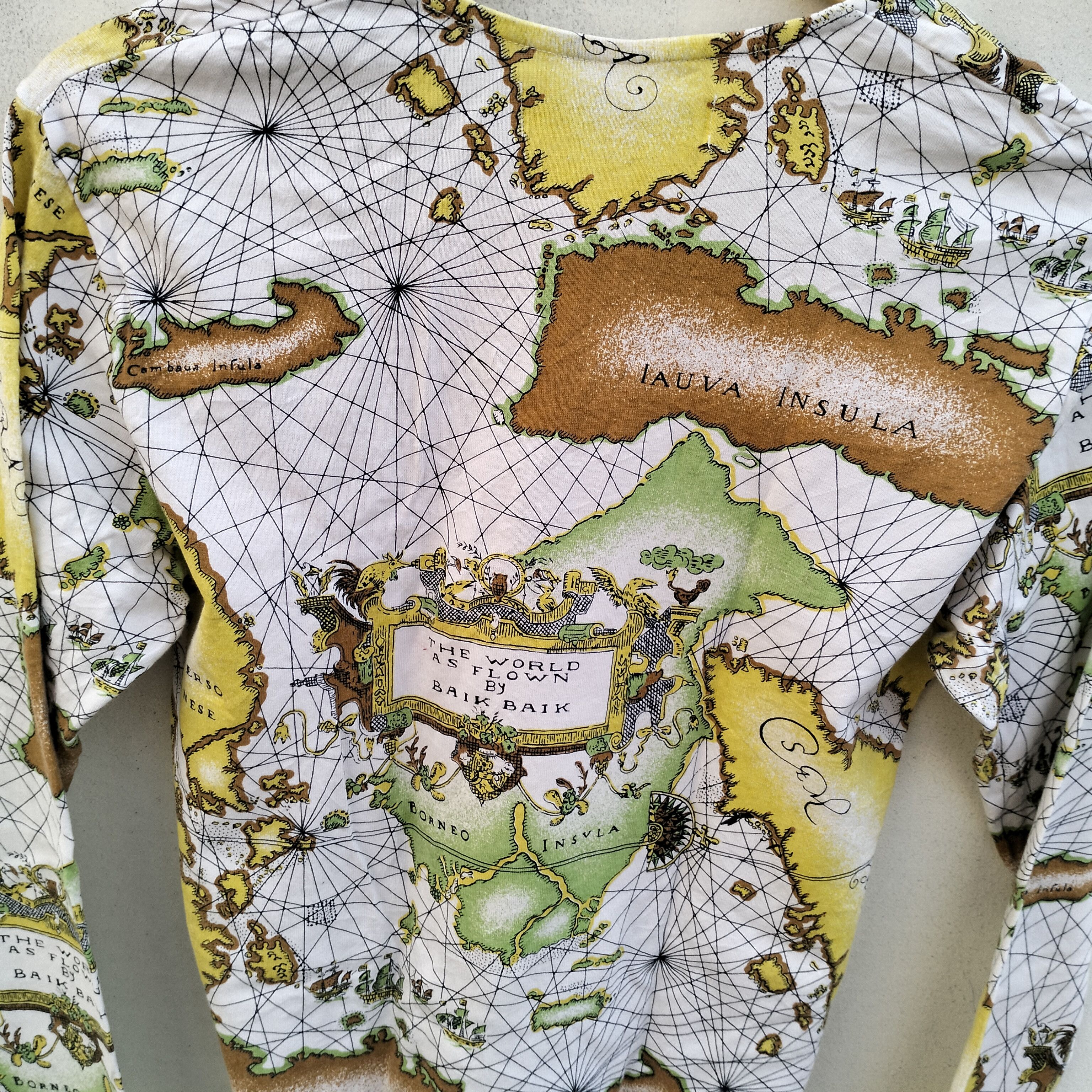 Designer BAIK-BAIK MAPS ART Size S / US 4 / IT 40 - 6 Thumbnail