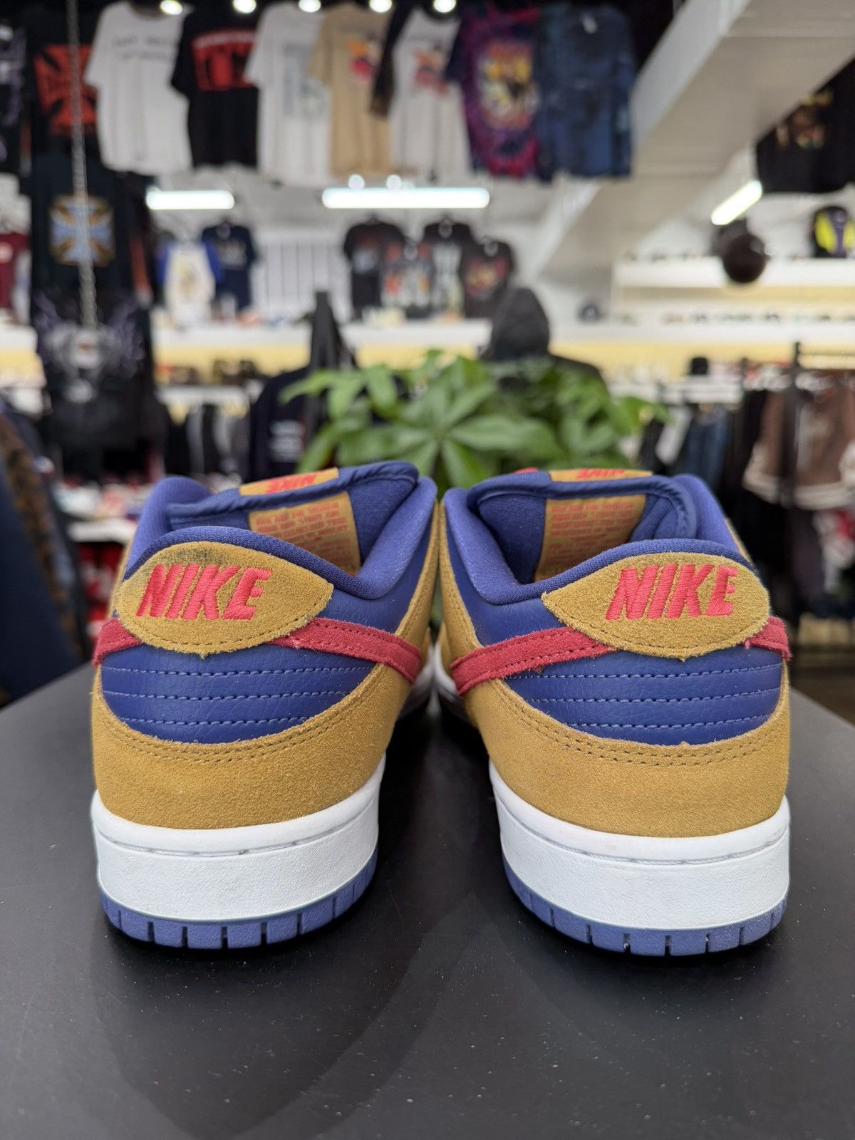 Nike Nike SB Dunk Low Reverse Papa Bear Size 9.5 (2021) Size US 9.5 / EU 42-43 - 5 Thumbnail