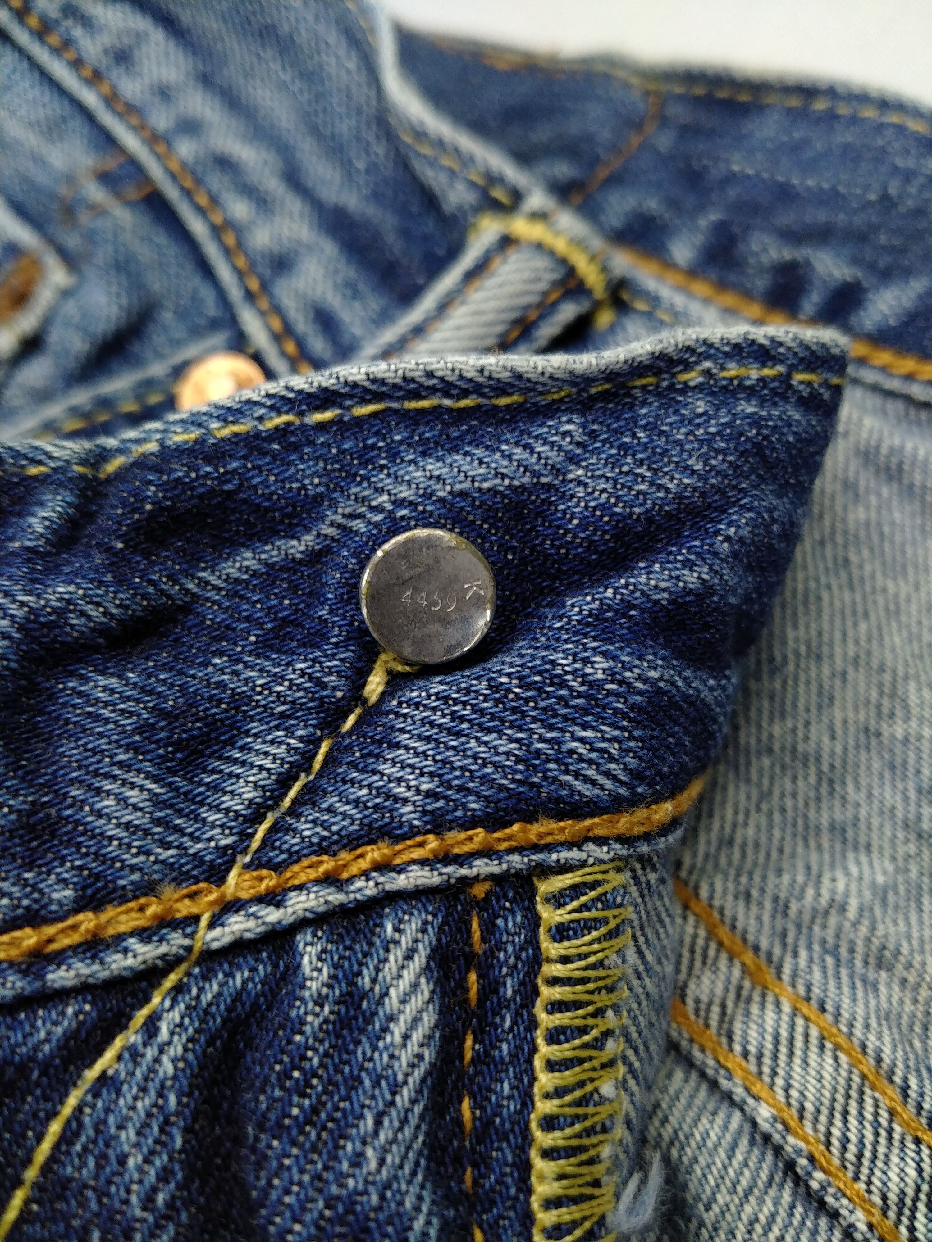 Levi's Faded Blue Levi's 503 Jeans 37x28 Denim -JG041 Size US 37 - 7 Thumbnail
