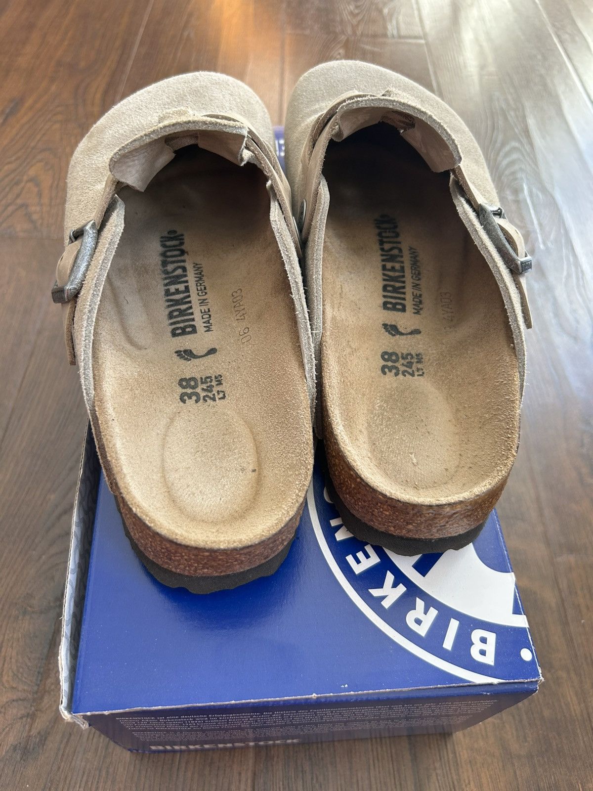 Birkenstock Birkenstock Boston Braided taupe clogs Size US 7 / IT 37 - 2 Thumbnail