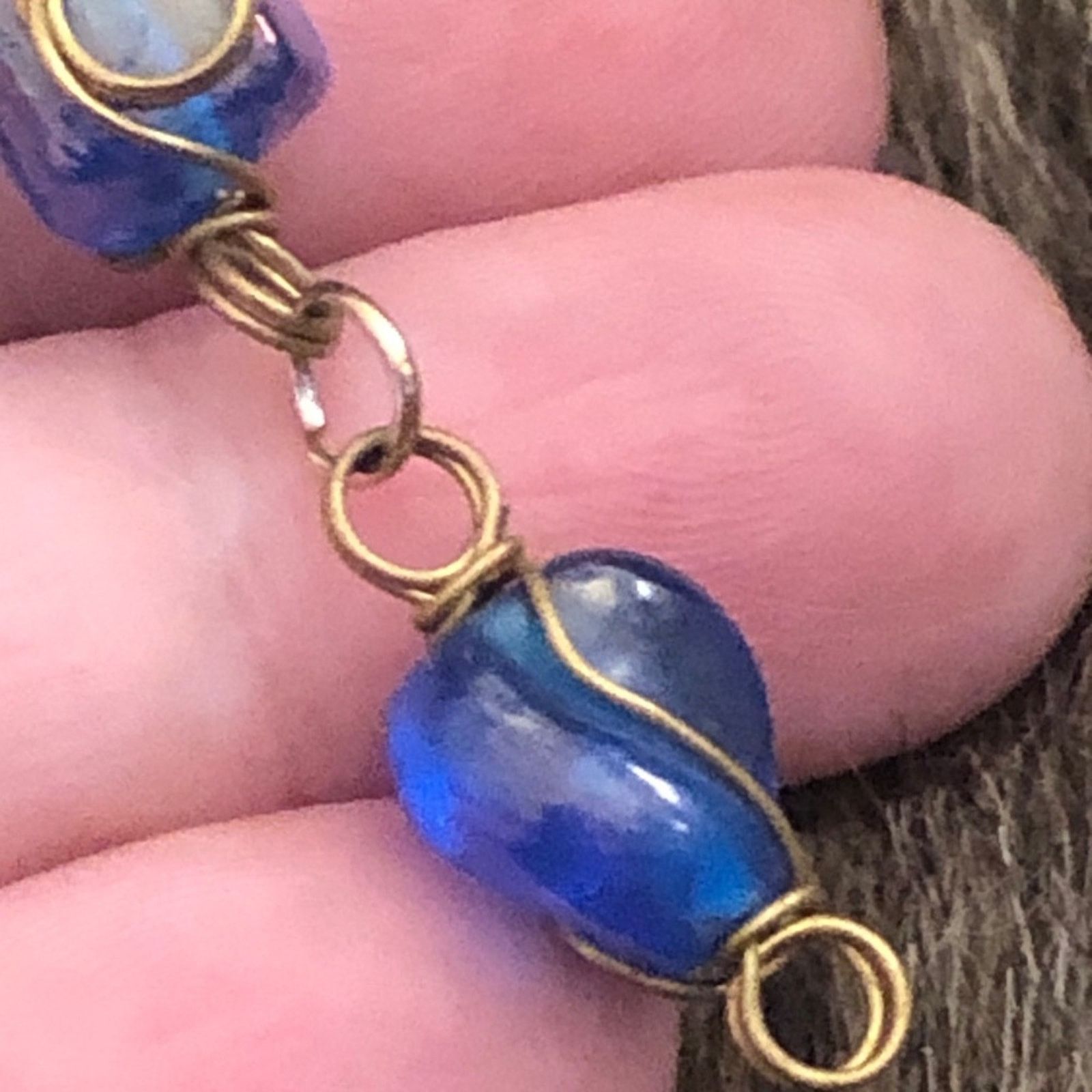 Vintage Vintage wired blue glass dangle pierced earrings Size ONE SIZE - 6 Thumbnail