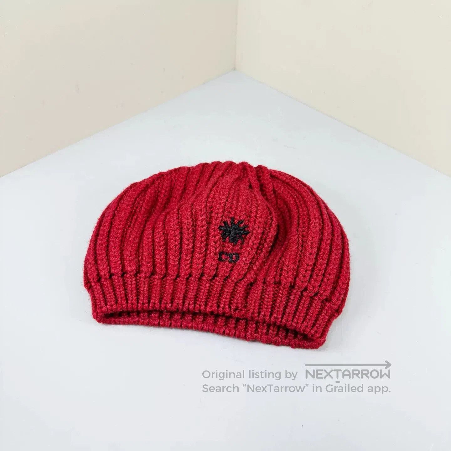 Dior Dior Embroidered Bee Knit Cold Hat. Size ONE SIZE - 4 Thumbnail