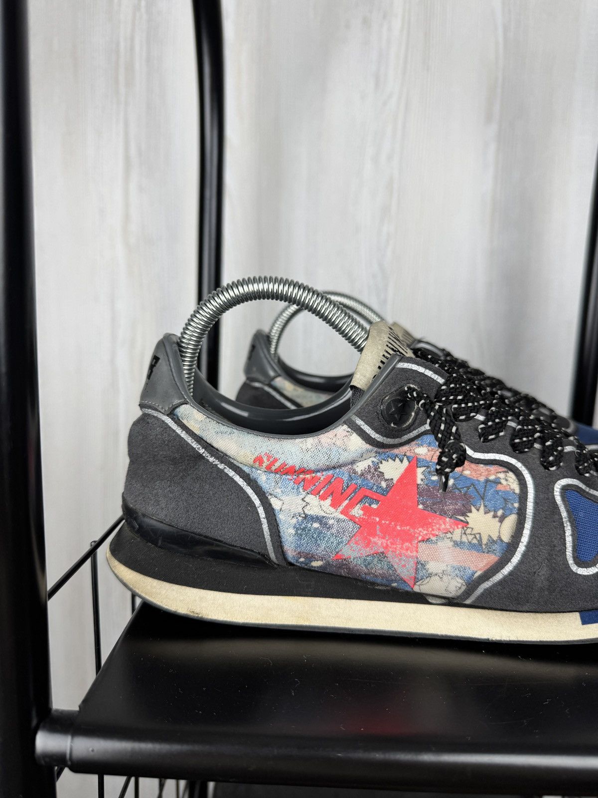 Golden Goose Golden Goose RUNNING Womens Low Cut Sneakers Pop Art Pattern Size US 10 / IT 40 - 2 Thumbnail
