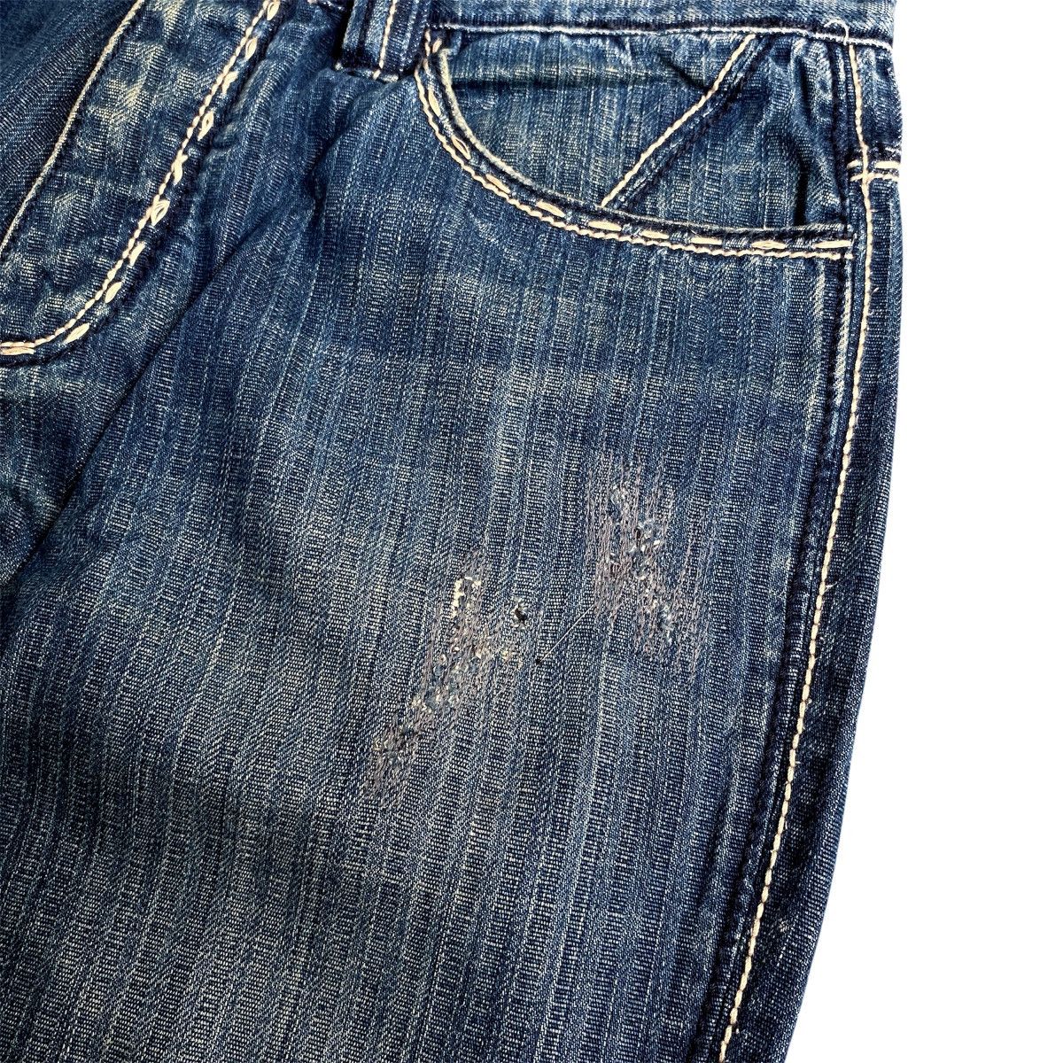 Tornado Mart Crazy Vintage Y2K Antik Denim Distressed Flared Jeans 2000s Size US 31 - 6 Thumbnail