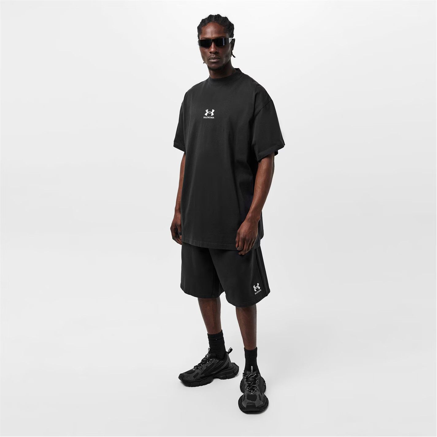 Balenciaga × Under Armour o1g2r1mq0226 Under Armour Oversized T-Shirt In Black Size US XL / EU 56 / 4 - 6 Thumbnail