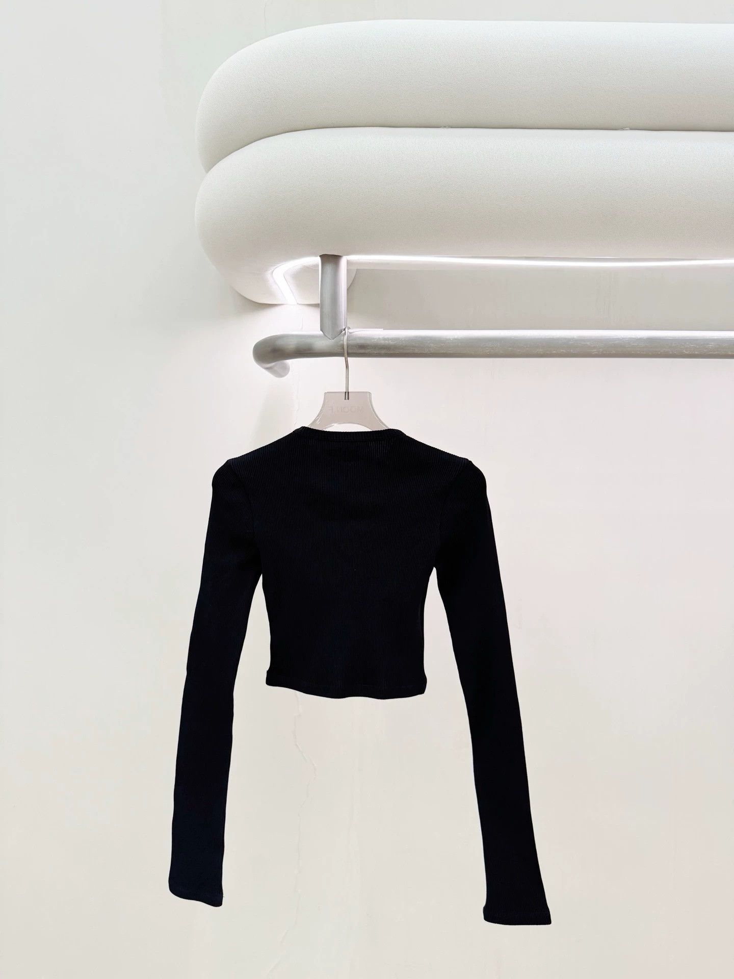 Prada Prada 99 New Black Short Knit 40 Size S / US 4 / IT 40 - 2 Thumbnail