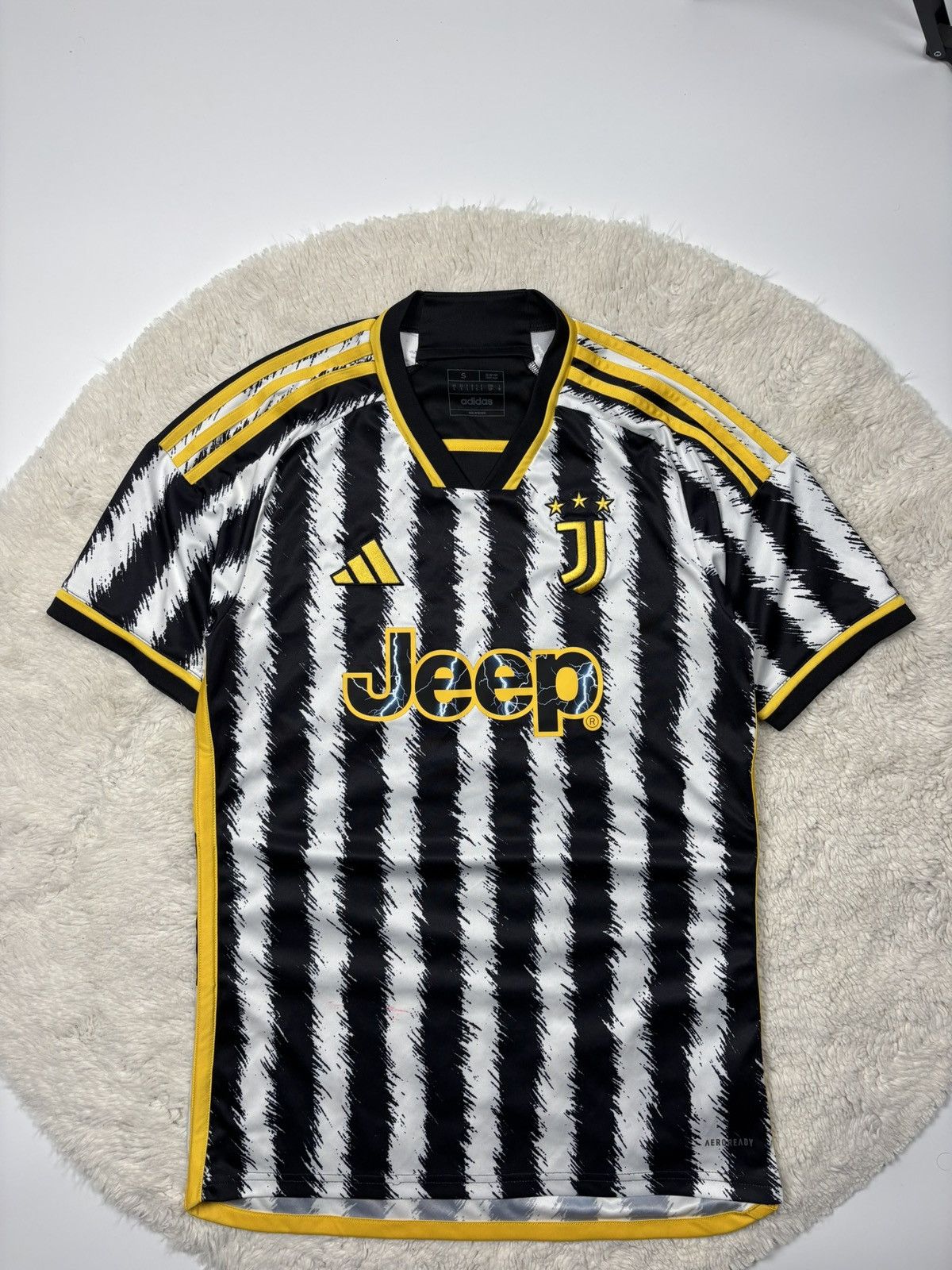 Adidas Adidas Juventus FC 2023/24 Home Soccer Jersey Size US S / EU 44-46 / 1 - 1 Thumbnail
