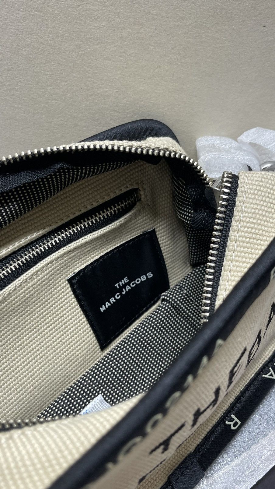 Marc Jacobs (new+tag) Marc Jacobs The Camera Bag crossbody jacquard Size ONE SIZE - 7 Thumbnail