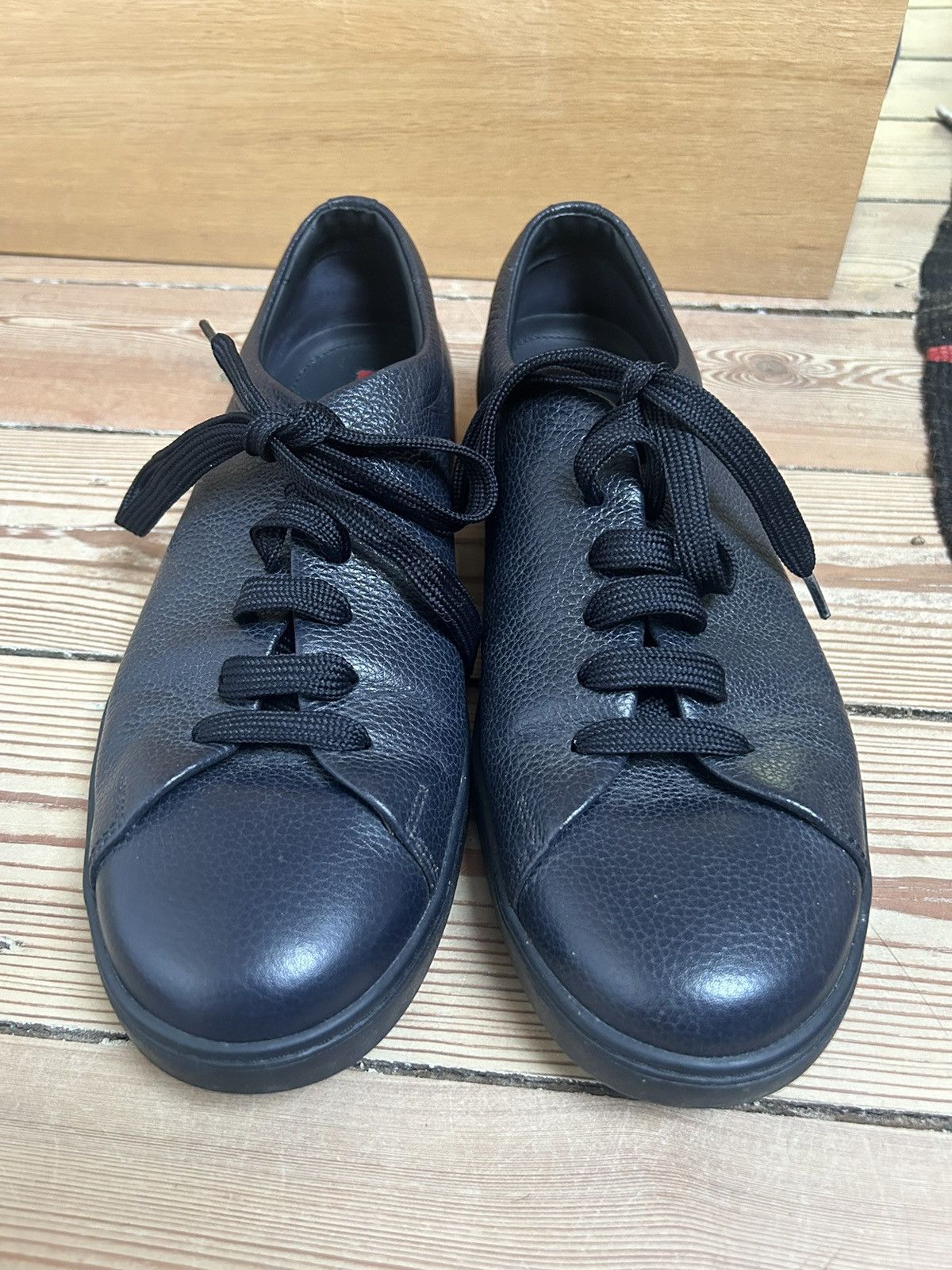 Prada Leather Low-Top Navy Shoes Eu45/us11.5/uk10.5 in Blue, Men's