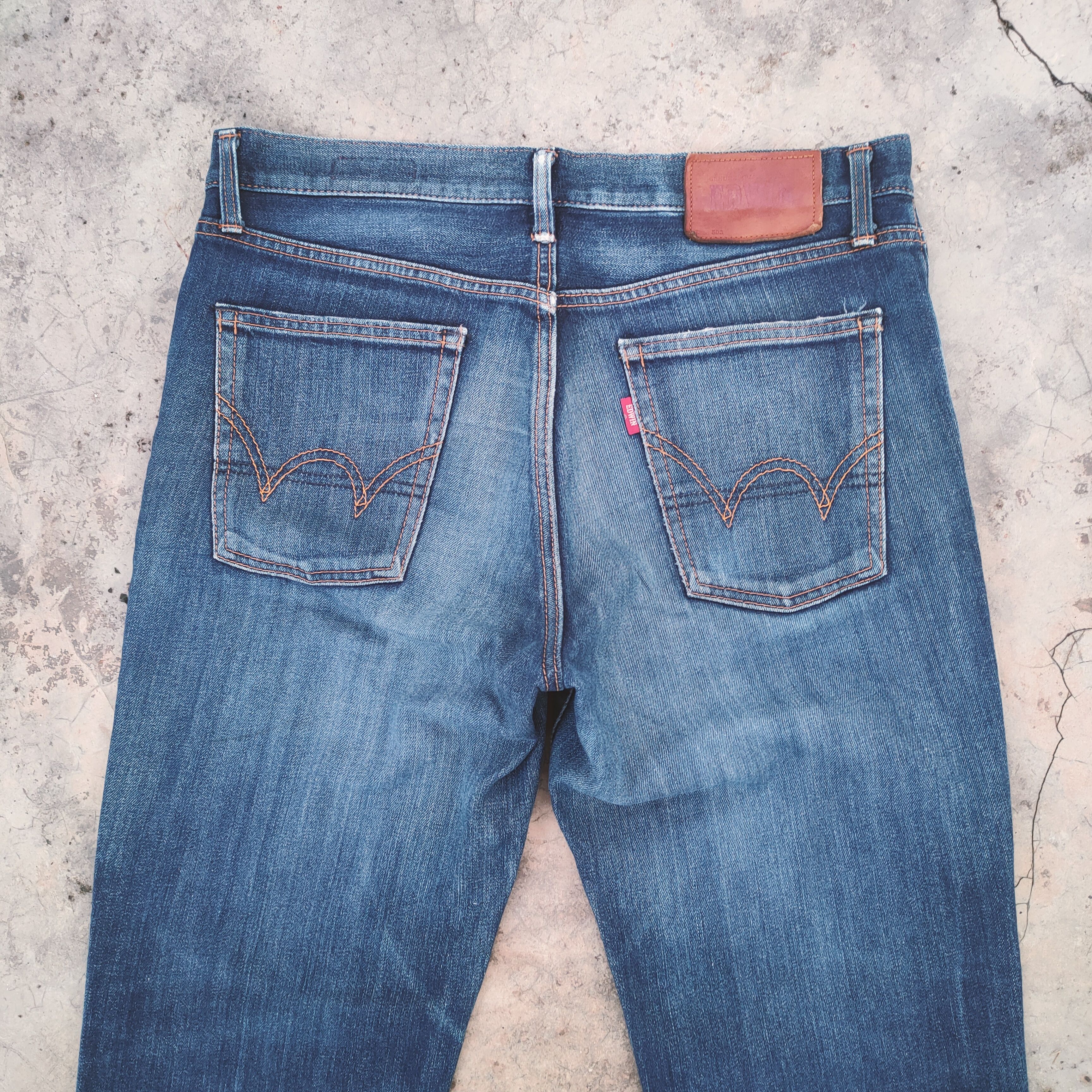 Edwin VINTAGE EDWIN MADE IN JAPAN FADED RIPPED JEANS DENIM Size US 36 / EU 52 - 9 Thumbnail