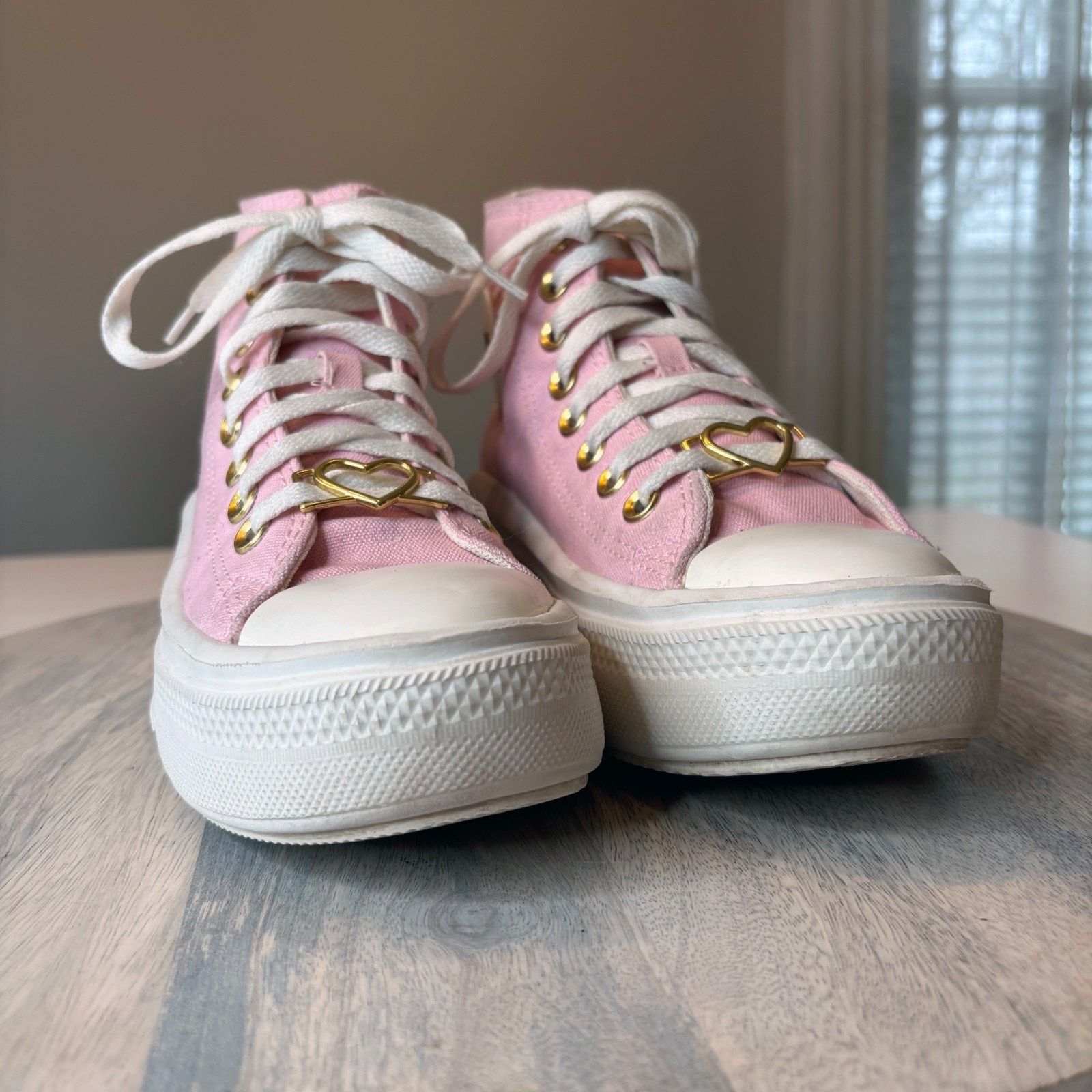 Converse Converse Chuck Taylor Platform Move Pink Heart Sneakers 5.5 Size US 5.5 / IT 35.5 - 7 Thumbnail
