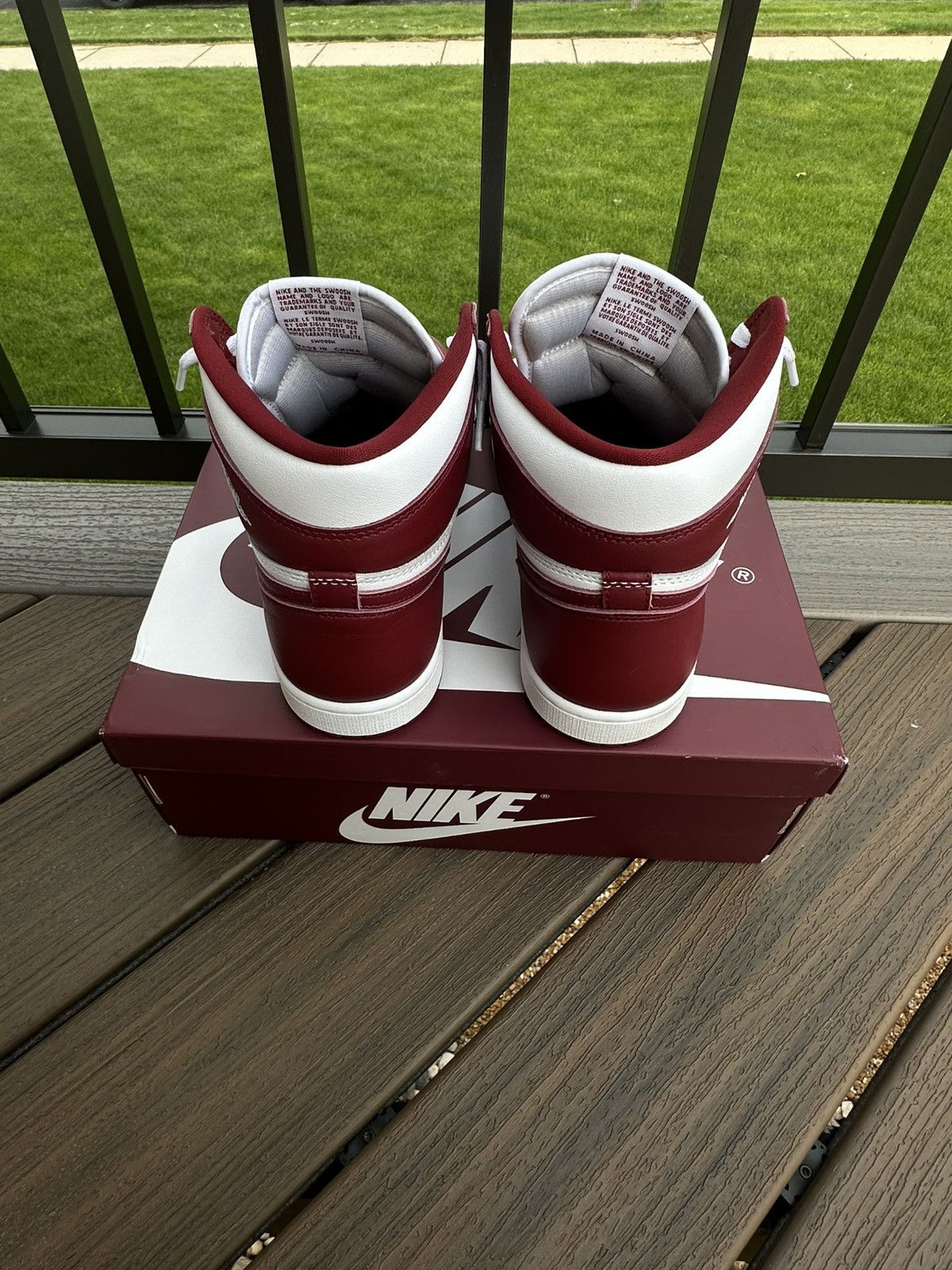 Jordan Brand × Other Air Jordan 1 Retro High OG “Team Red” Size US 10 / EU 43 - 4 Thumbnail