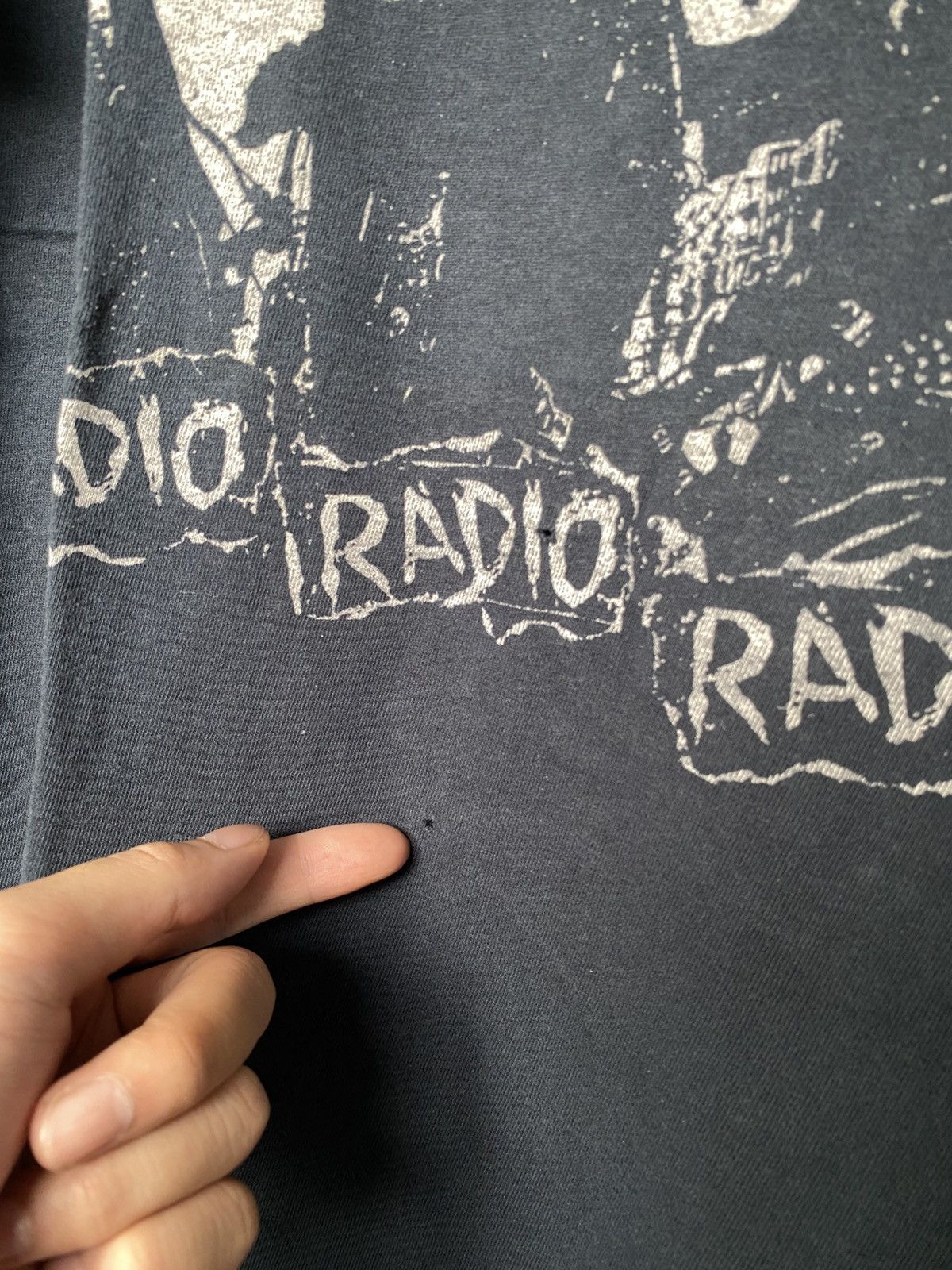 Band Tees × Vintage 00s Rancid Radio Tshirt Size US M / EU 48-50 / 2 - 7 Thumbnail