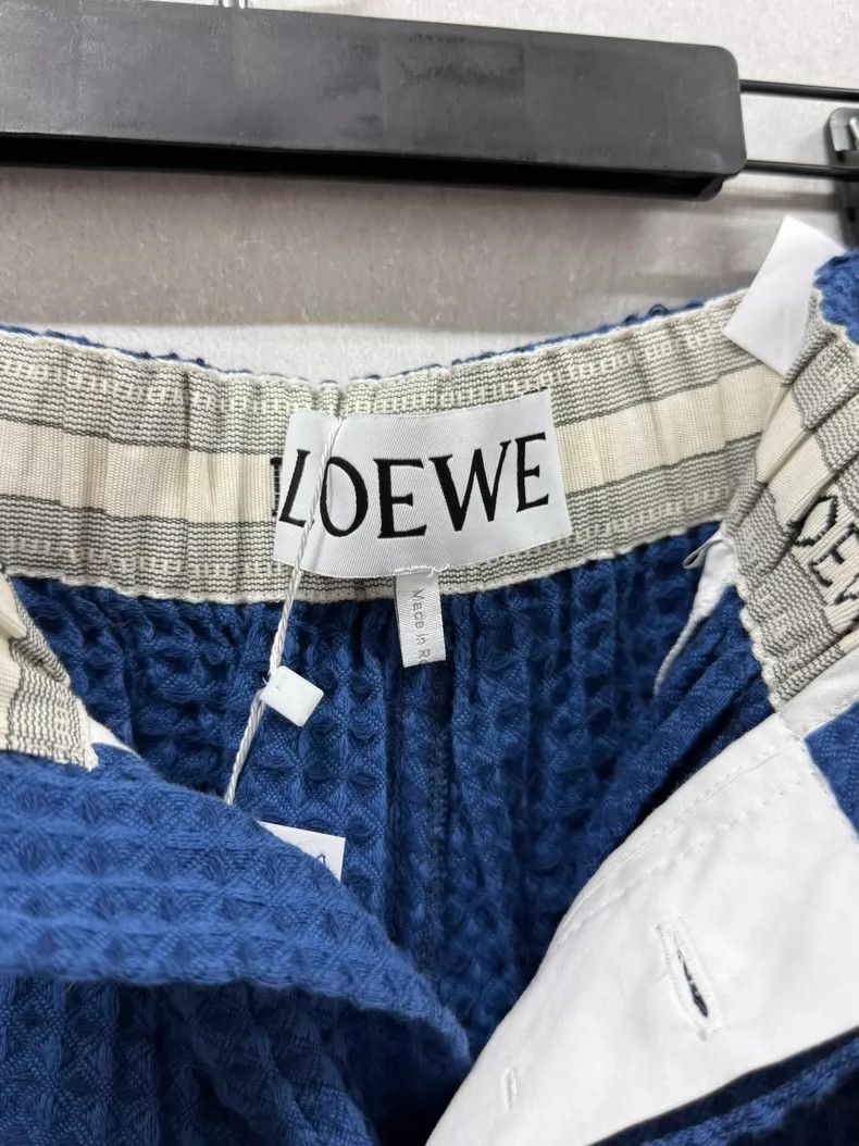 Loewe Loewe size XS Waffle fringe shorts in spring and summer of Size 28" / US 6 / IT 42 - 3 Thumbnail
