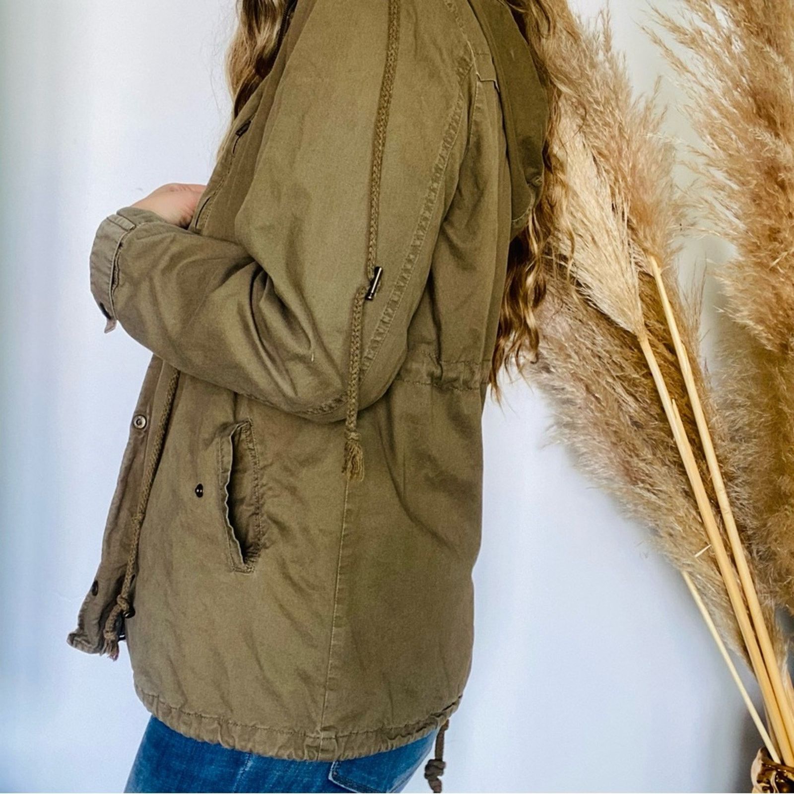 Urban Outfitters UO URBAN Olive Green Khaki Anorak Hooded Zip Tie Jacket Coat Size L / US 10 / IT 46 - 4 Thumbnail