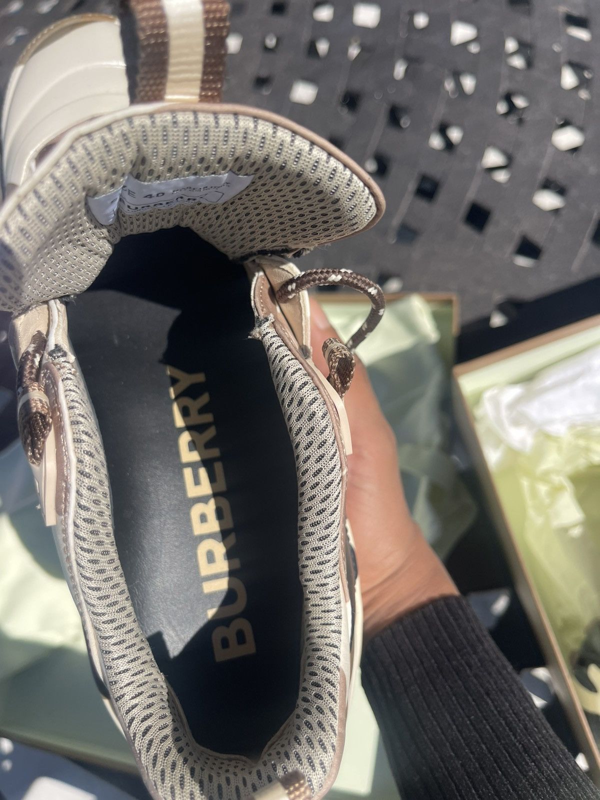 Burberry BURBERRY ARTHUR CAMOUFLAGE SNEAKER Size US 7 / EU 40 - 8 Thumbnail