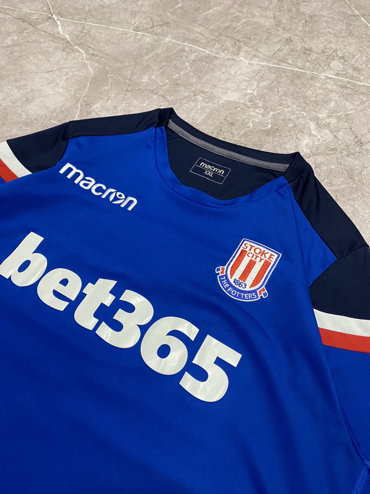 Macron Macron Stoke City The Potters Home Soccer Football Jersey Size US XL / EU 56 / 4 - 6 Thumbnail