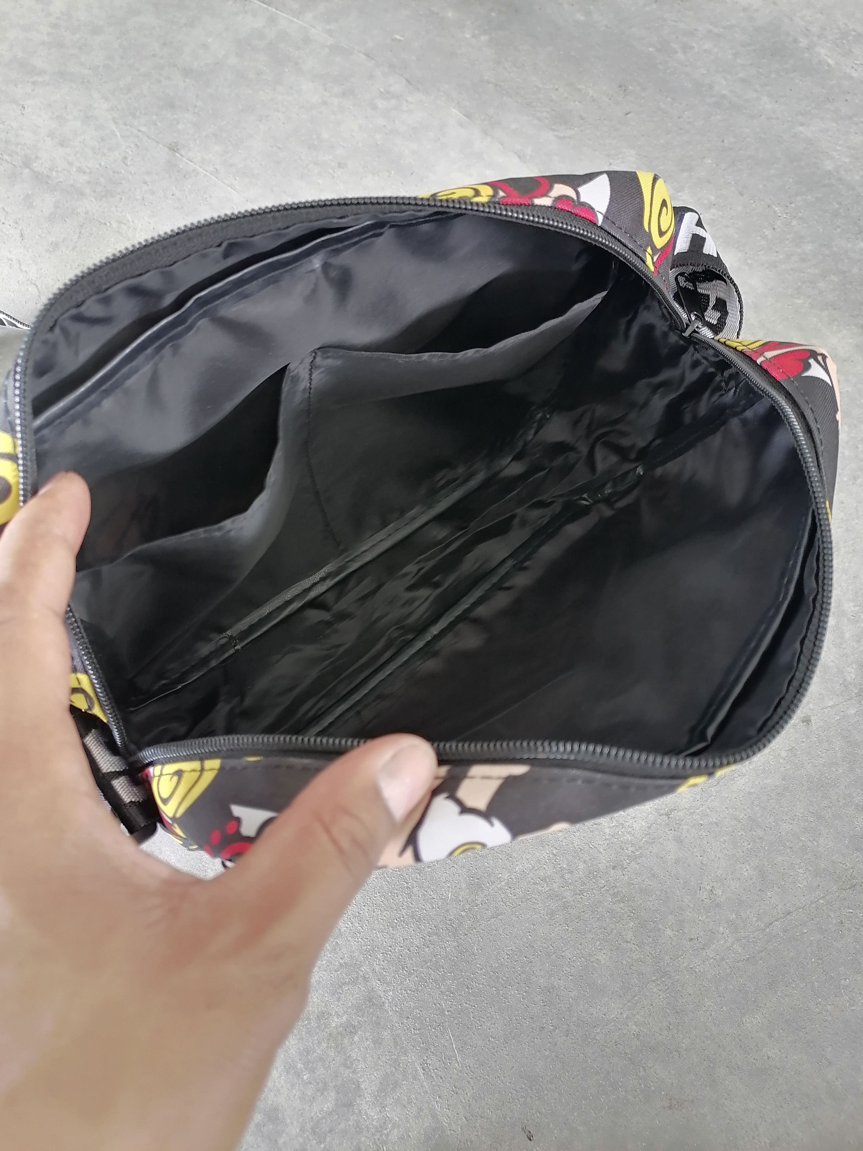 Hysteric Glamour × Japanese Brand Hysteric Glamour Over Print Sling / Crossbody Bag Size ONE SIZE - 7 Thumbnail