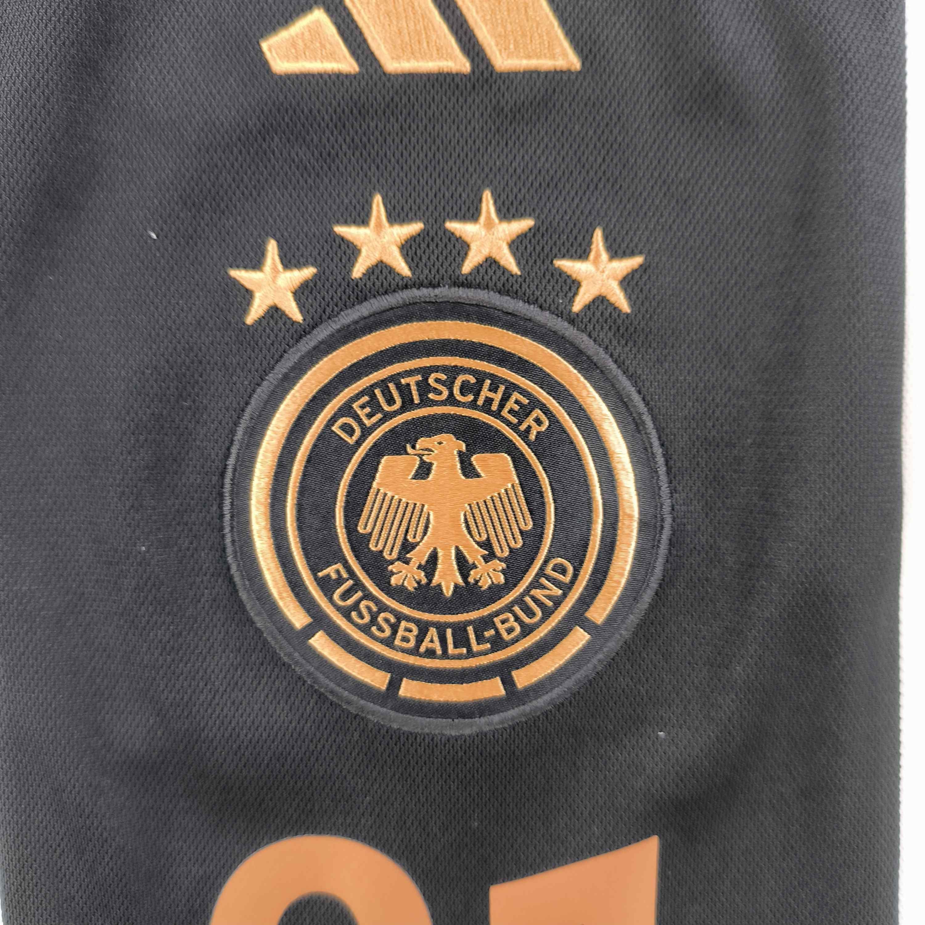 Adidas NEW Germany 22-24 Adidas home Gündogan football jersey sz XL Size US XL / EU 56 / 4 - 6 Thumbnail