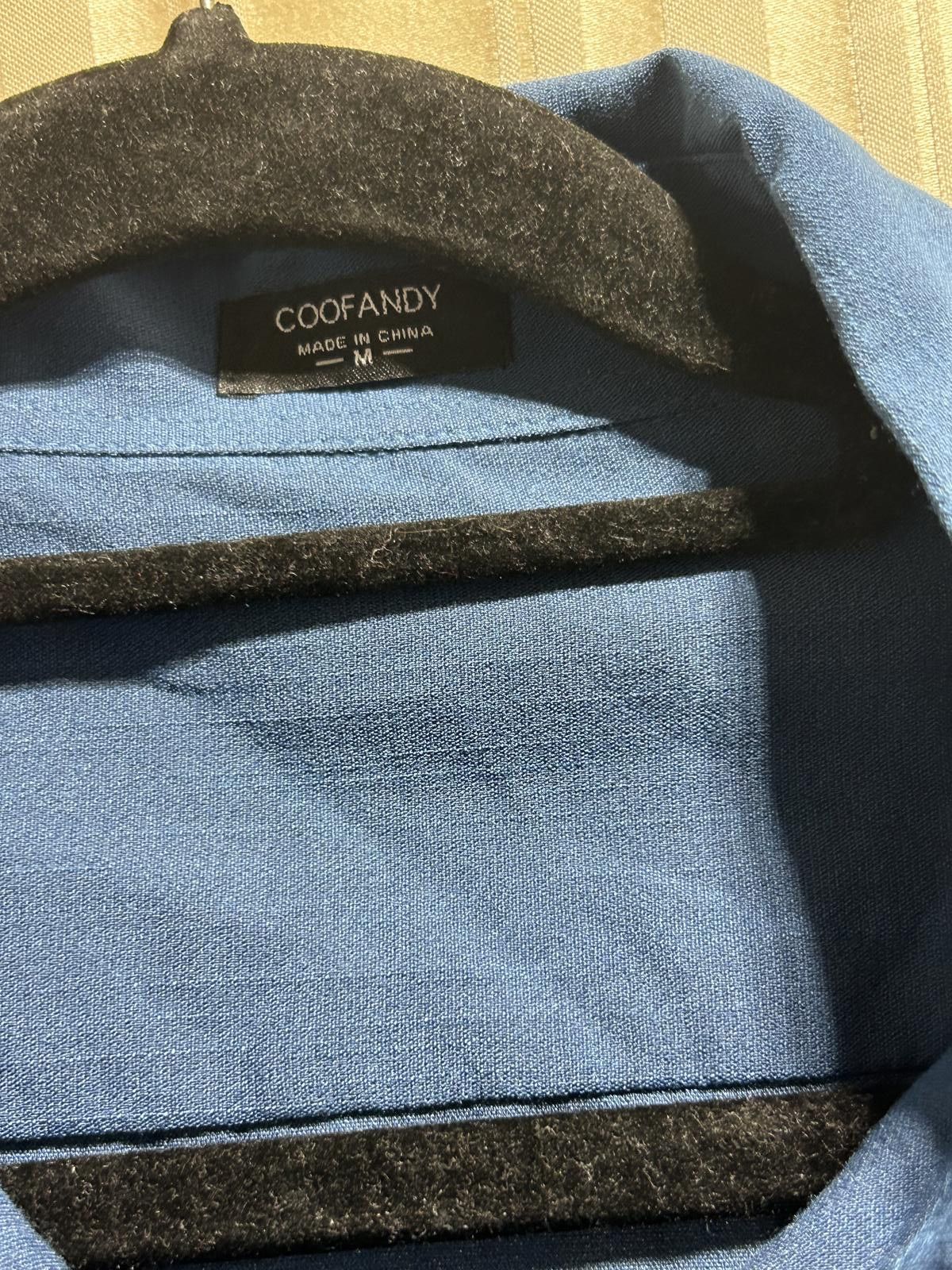 Designer Coofandy Men's Blue Button-Down Casual Shirt - Size M Size US M / EU 48-50 / 2 - 3 Thumbnail