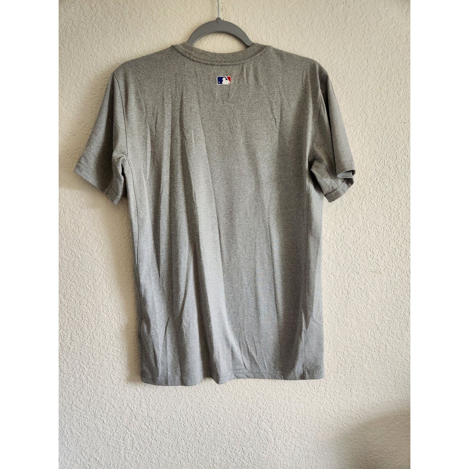 Nike Nike Authentic Performance MLB Chicago Cubs Logo Tee S Size US S / EU 44-46 / 1 - 4 Thumbnail