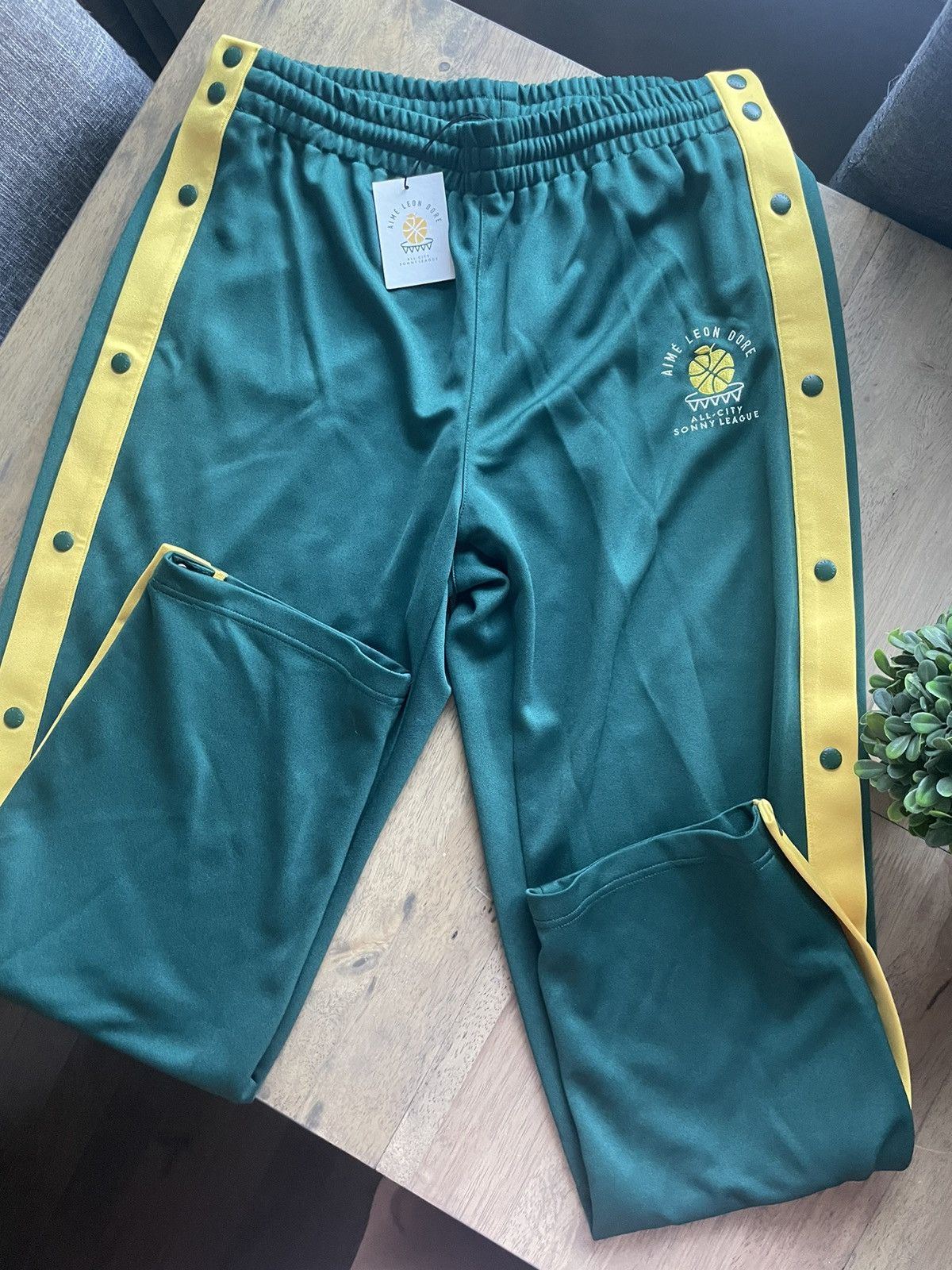 AIME LEON DORE ALD / New Balance Warm Up Pants SS22 Size XL
