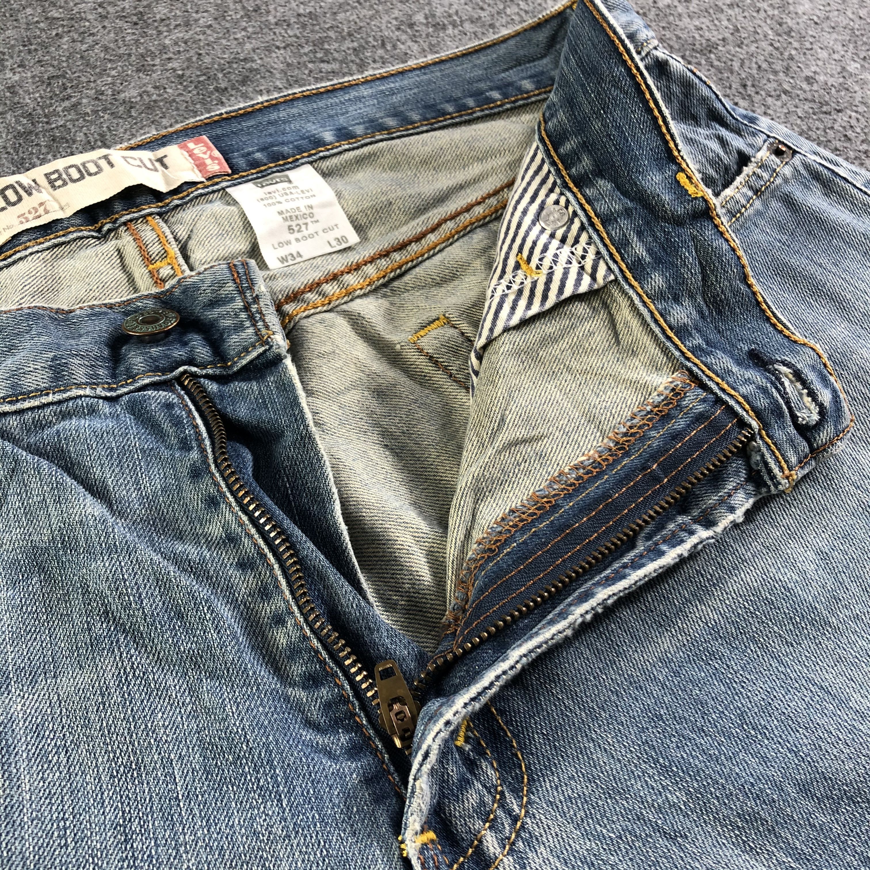 Levi's Vintage Blue Wash Levis 527 Jeans-J3062 Size US 35 - 8 Thumbnail
