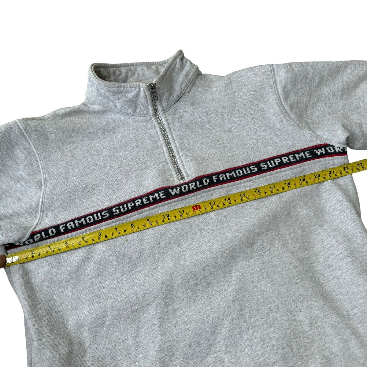 Supreme Supreme World Famous Half Quarter Zip Ash Grey Hype Skater Size US M / EU 48-50 / 2 - 14 Thumbnail