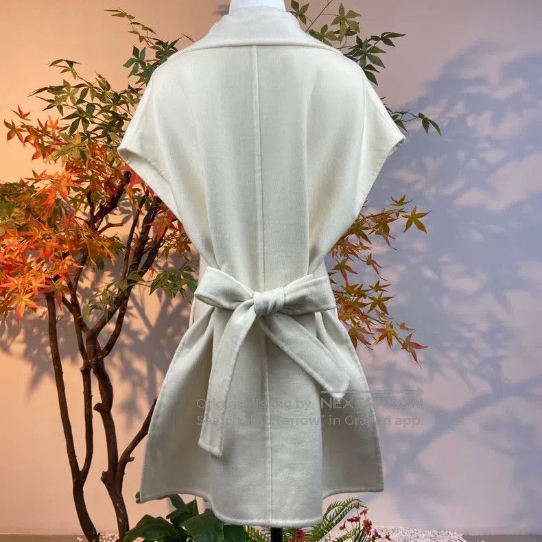 Hermes Hermes White Cashmere Collarless Sleeveless Jacket Size XXS / US 00 / IT 34 - 2 Thumbnail